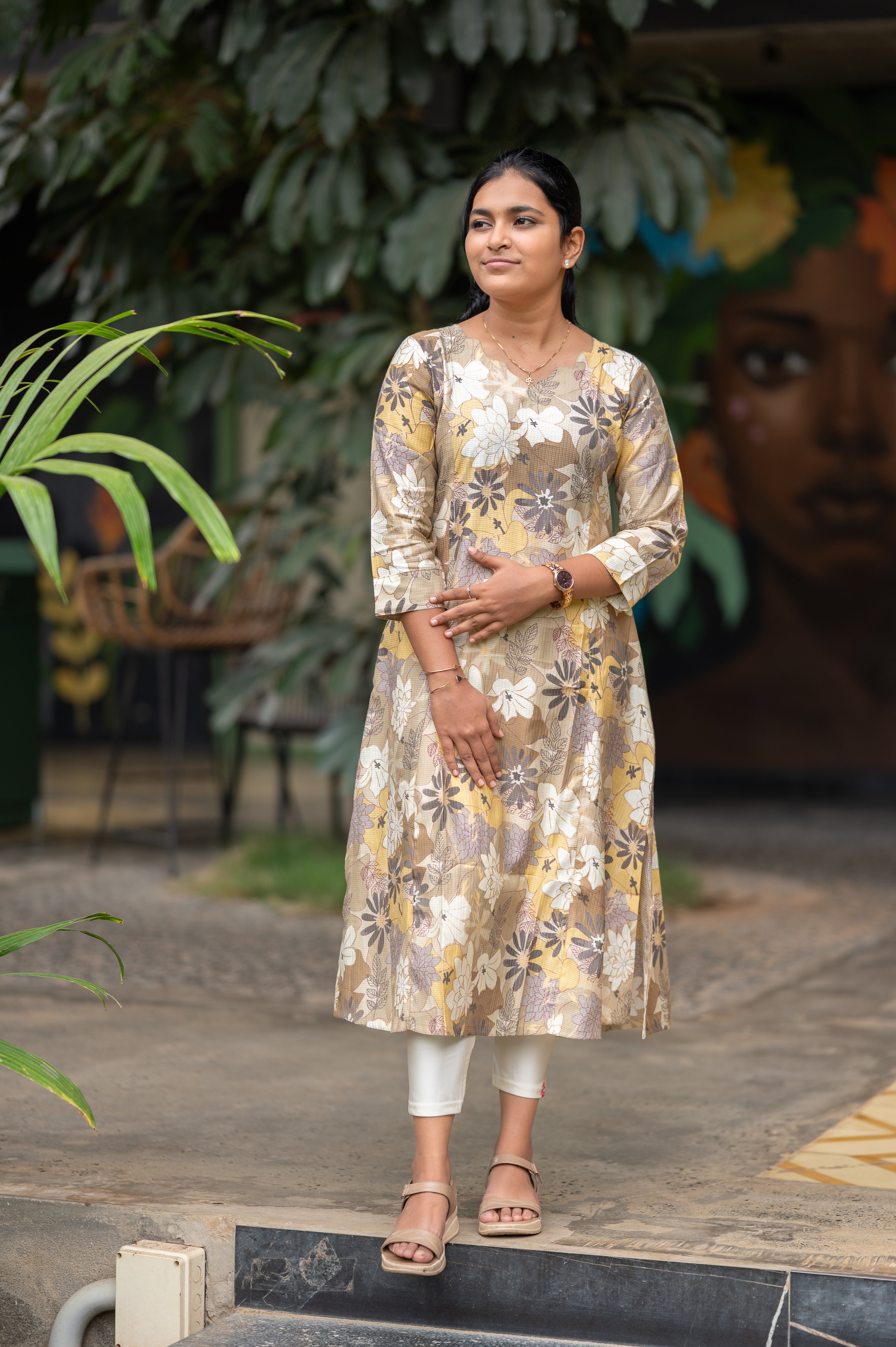 🪙Copper Golden Blossom Kurti