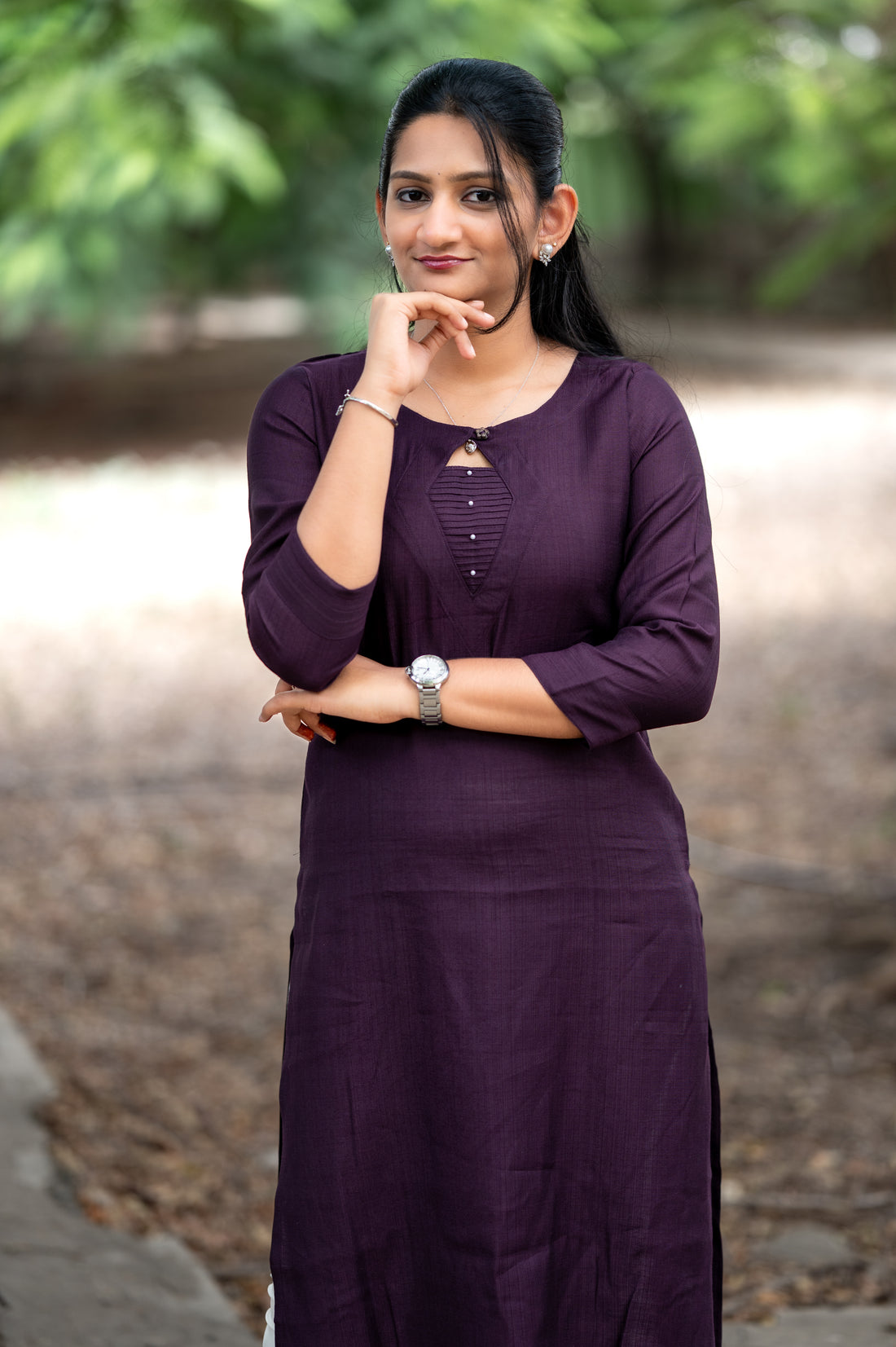 ๐Deep Plum Solid Straight Kurti