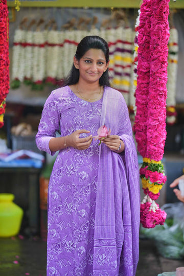 "🫧Lavender Charm Kurti Set"