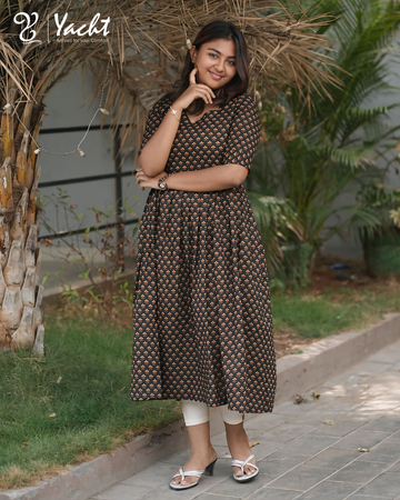 ✨ Ebony Blossom Anarkali