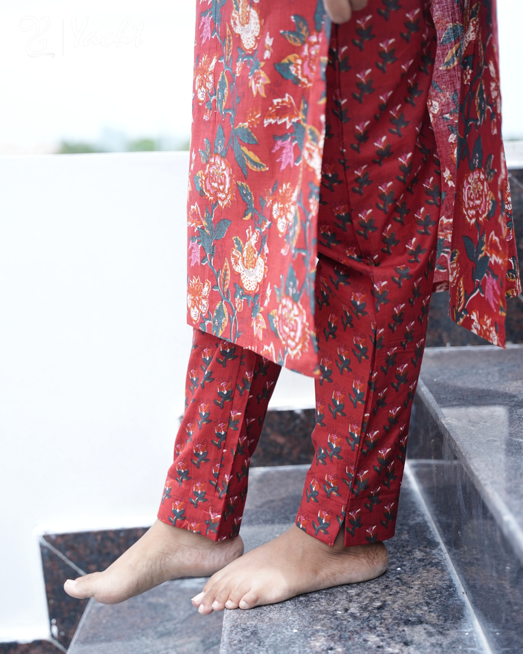 ✨ Crimson Bloom Floral Kurti Set