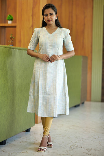 Pearly muse 1832