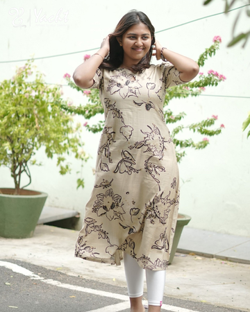 🌿 Ivory Blossom A-Line Kurti 🌿