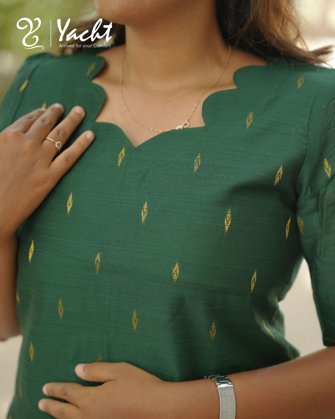 💚 Bottle Green Raw Silk Kurti