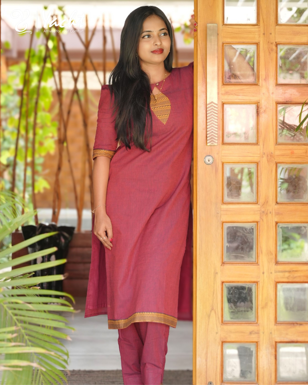 ✨Classic Straight-Cut Kurti with Ethnic Yoke Design