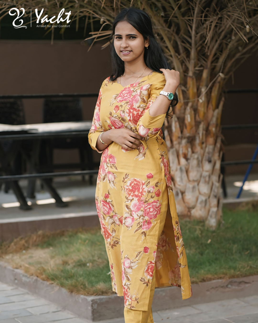 ✨Golden Bloom Elegance Kurti