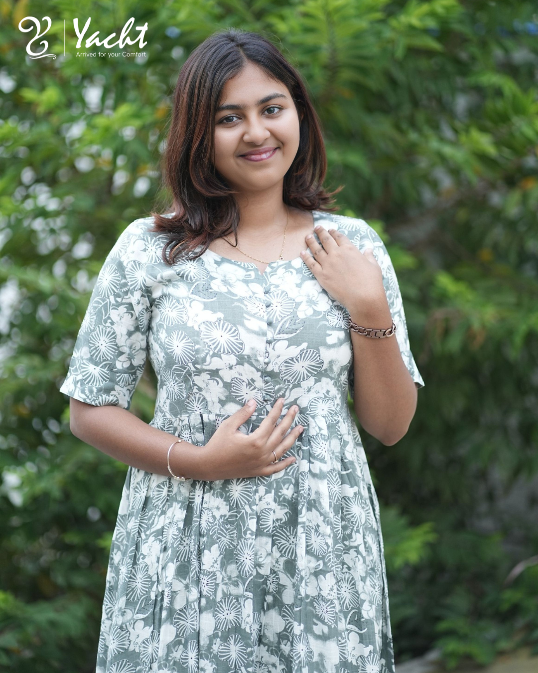 ✨ Silver Mist Floral Anarkali Kurti