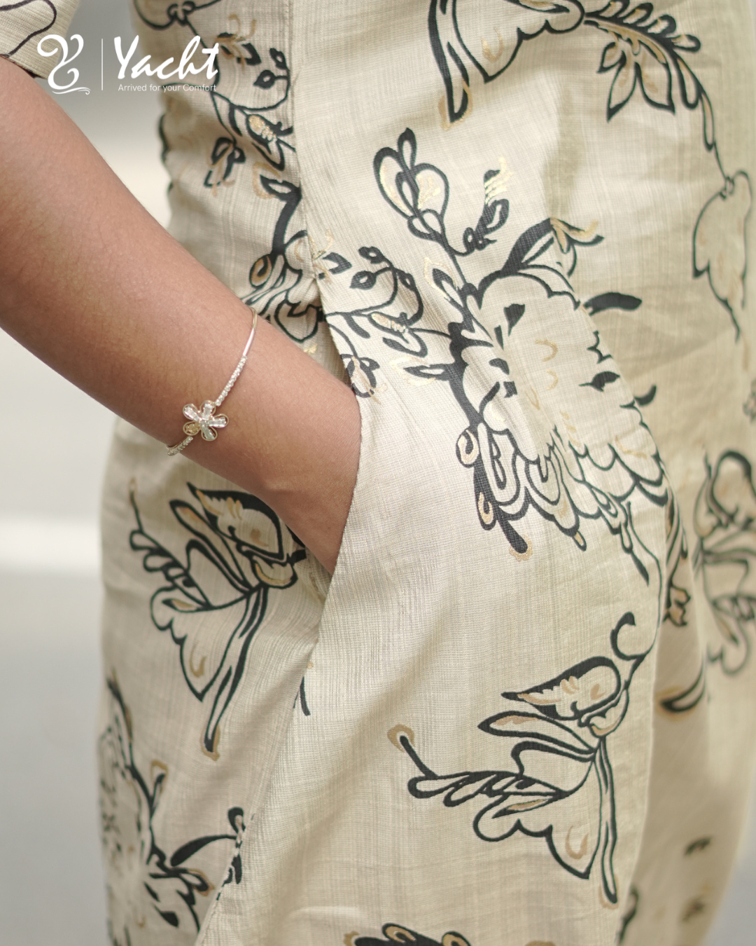 🌿 Ivory Blossom A-Line Kurti 🌿