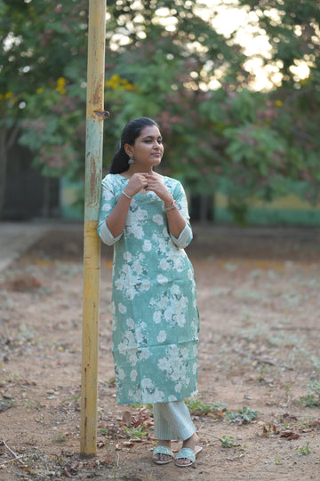 Mint Blossom Kurti 1933