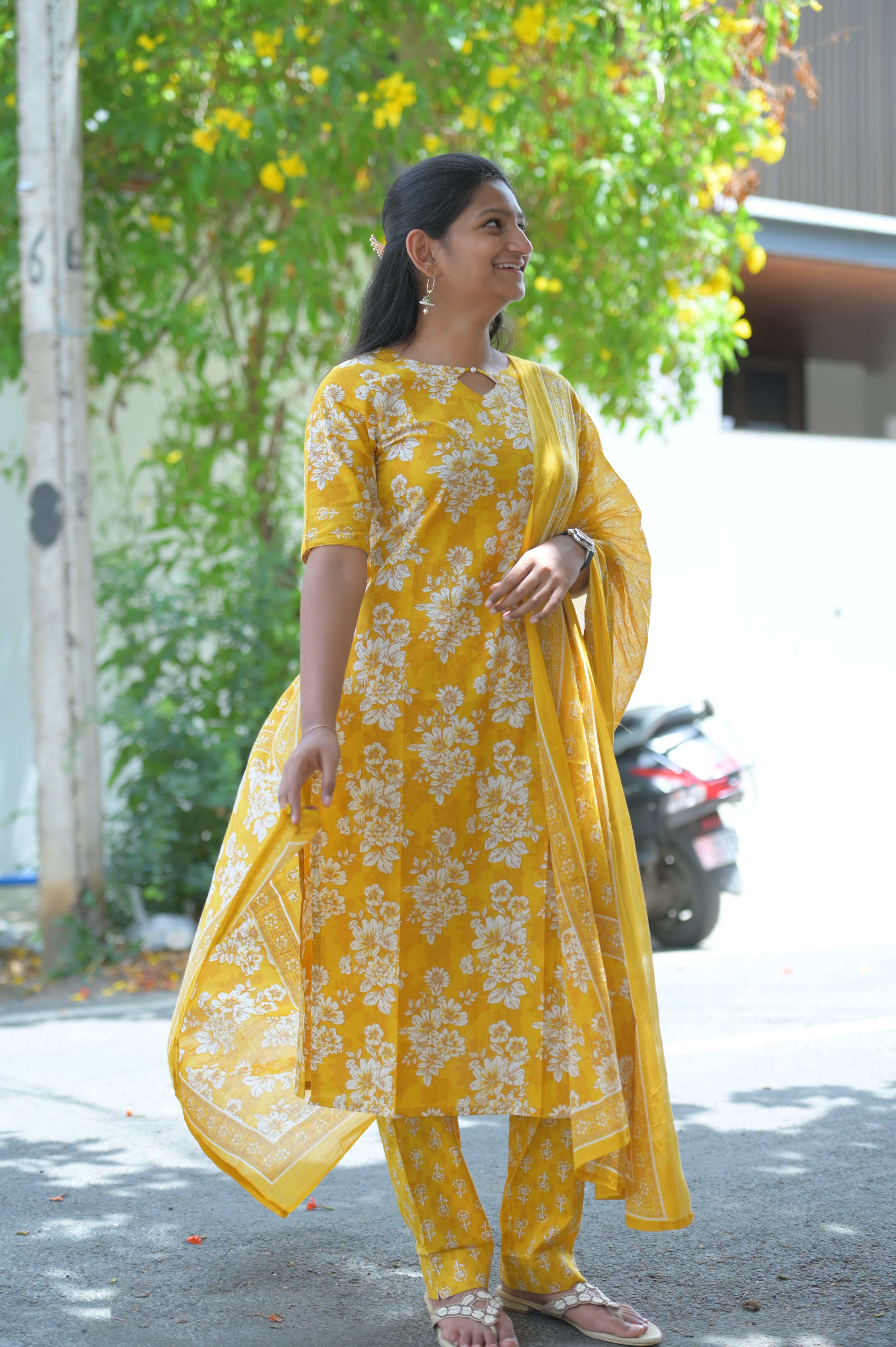 Floral Printed Kurti Set  1937