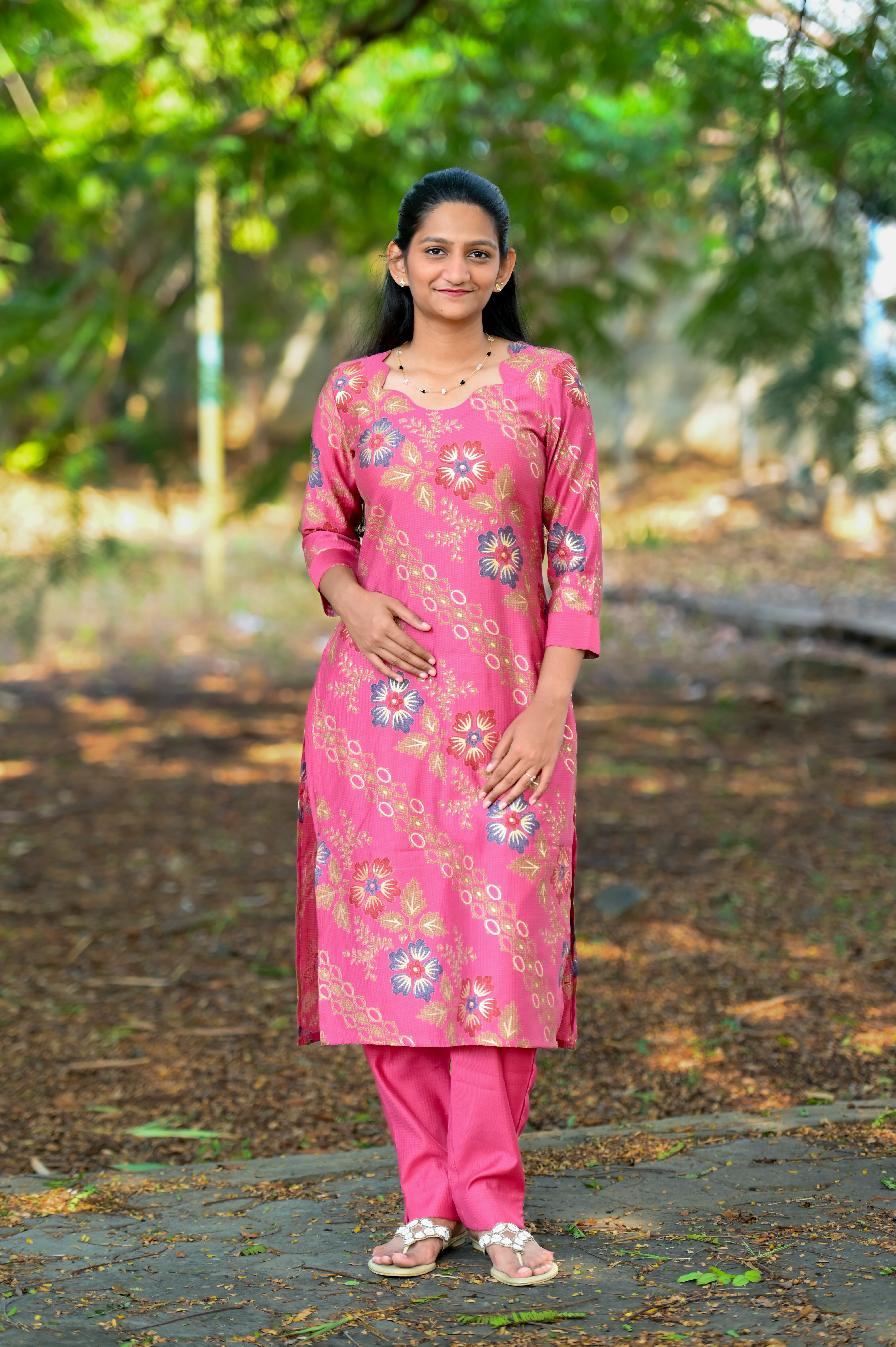 🌷Blush Bloom Elegance Kurti Set