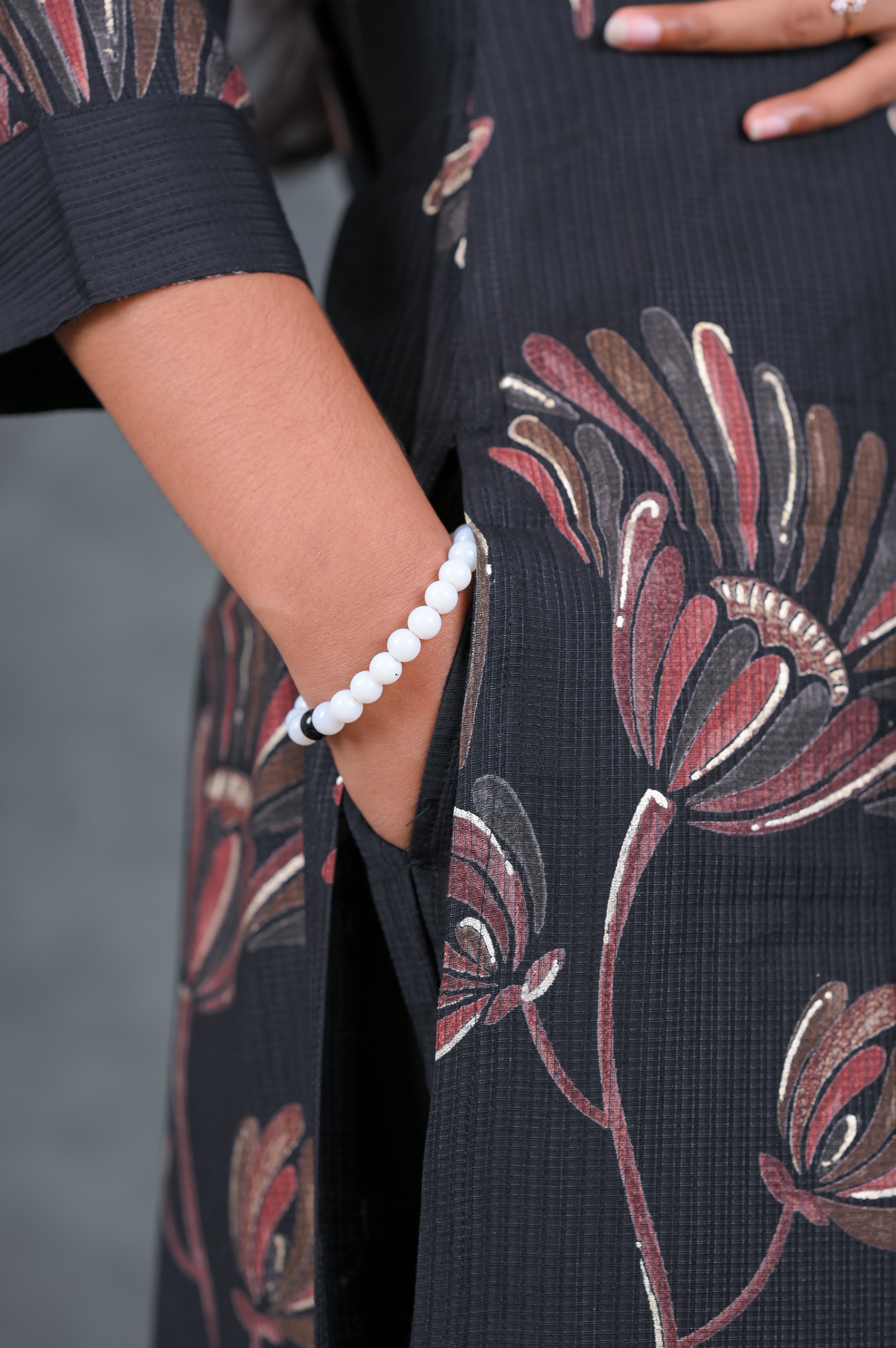 🌙🖤Midnight Bloom Straight Kurti Set