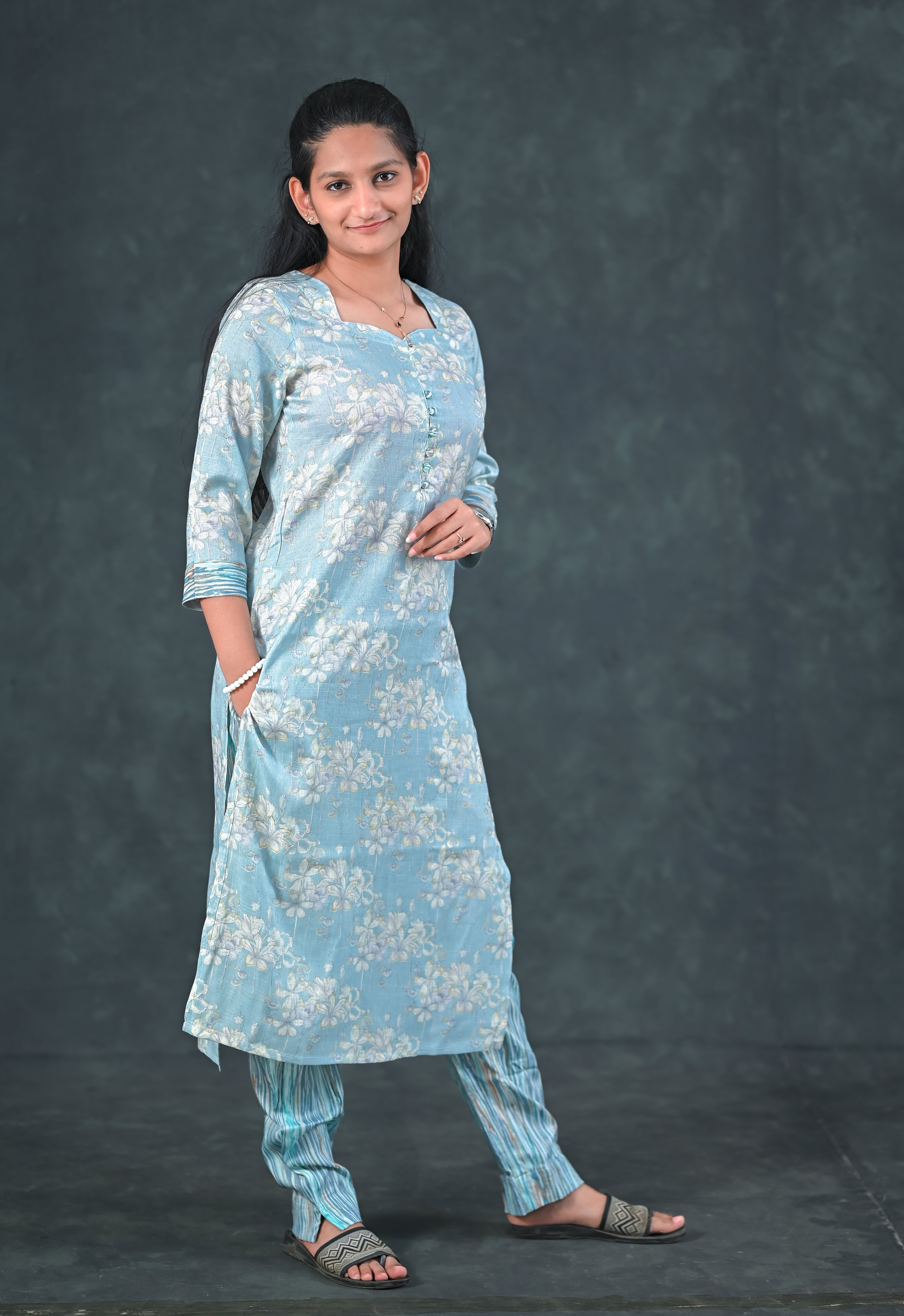 ❄️ Sky Bloom Straight Kurti Set