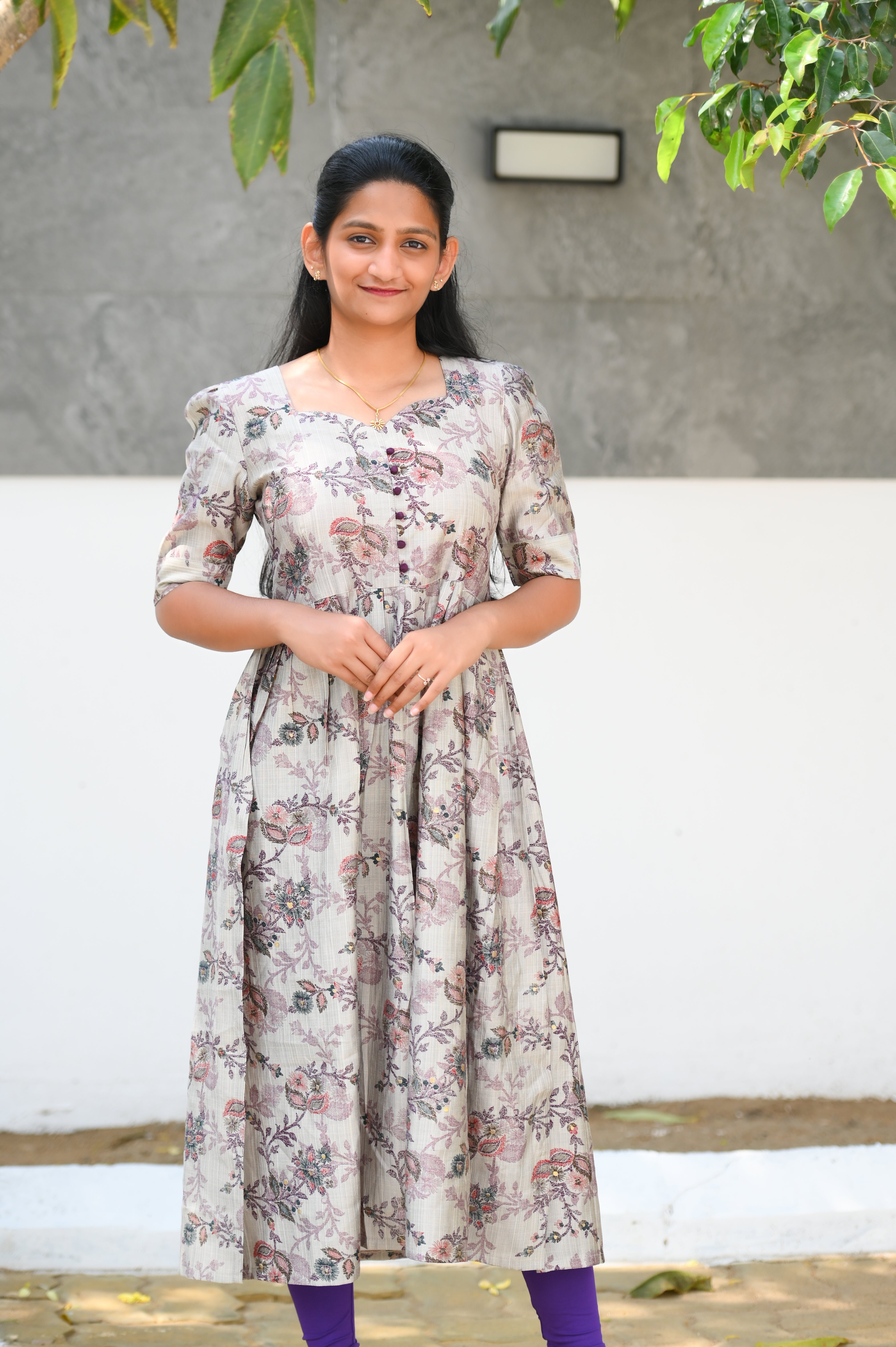 💜Ash Bloom Flared nyra cut