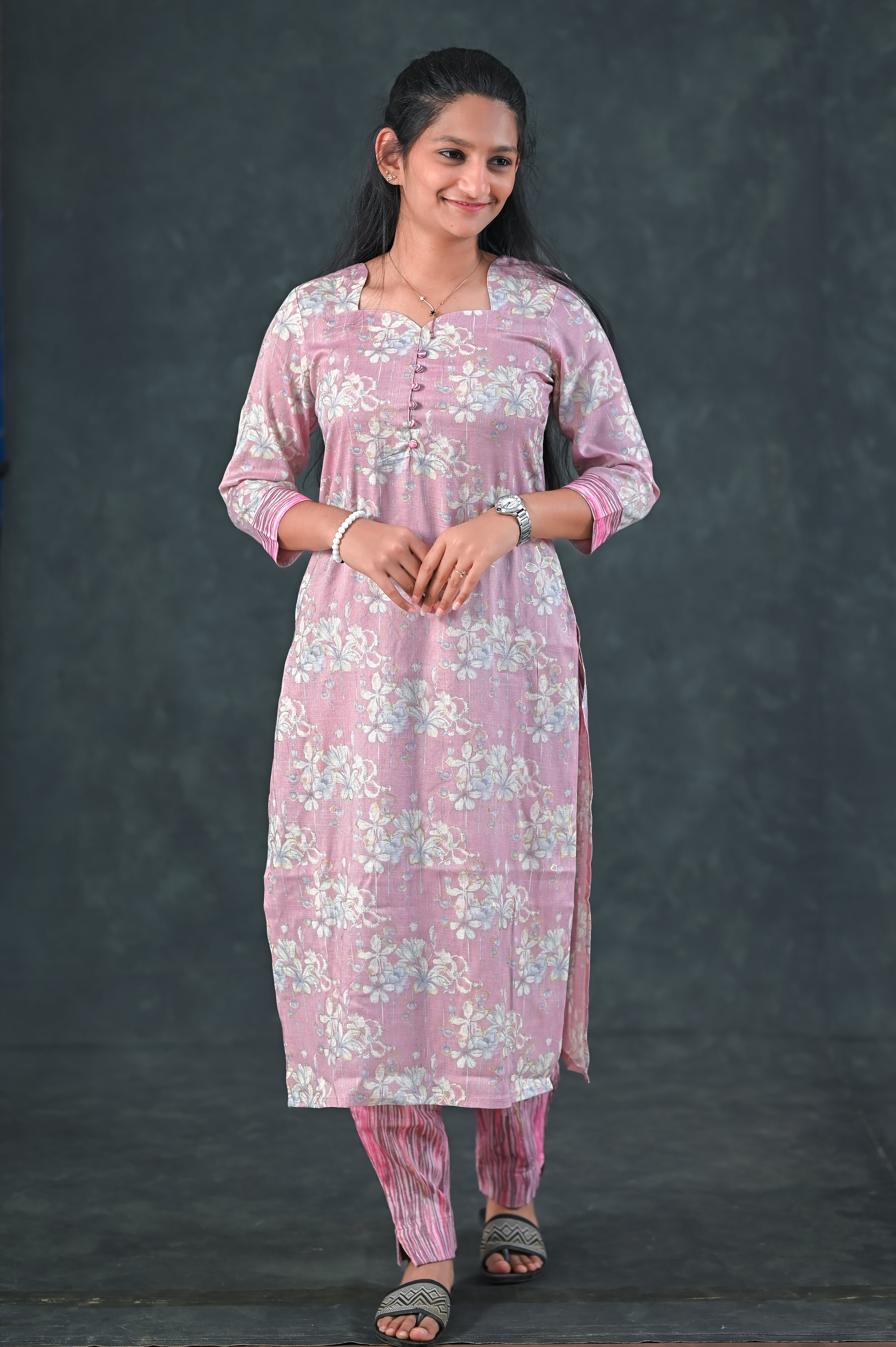 🌸 Blush Garden Straight Kurti Set