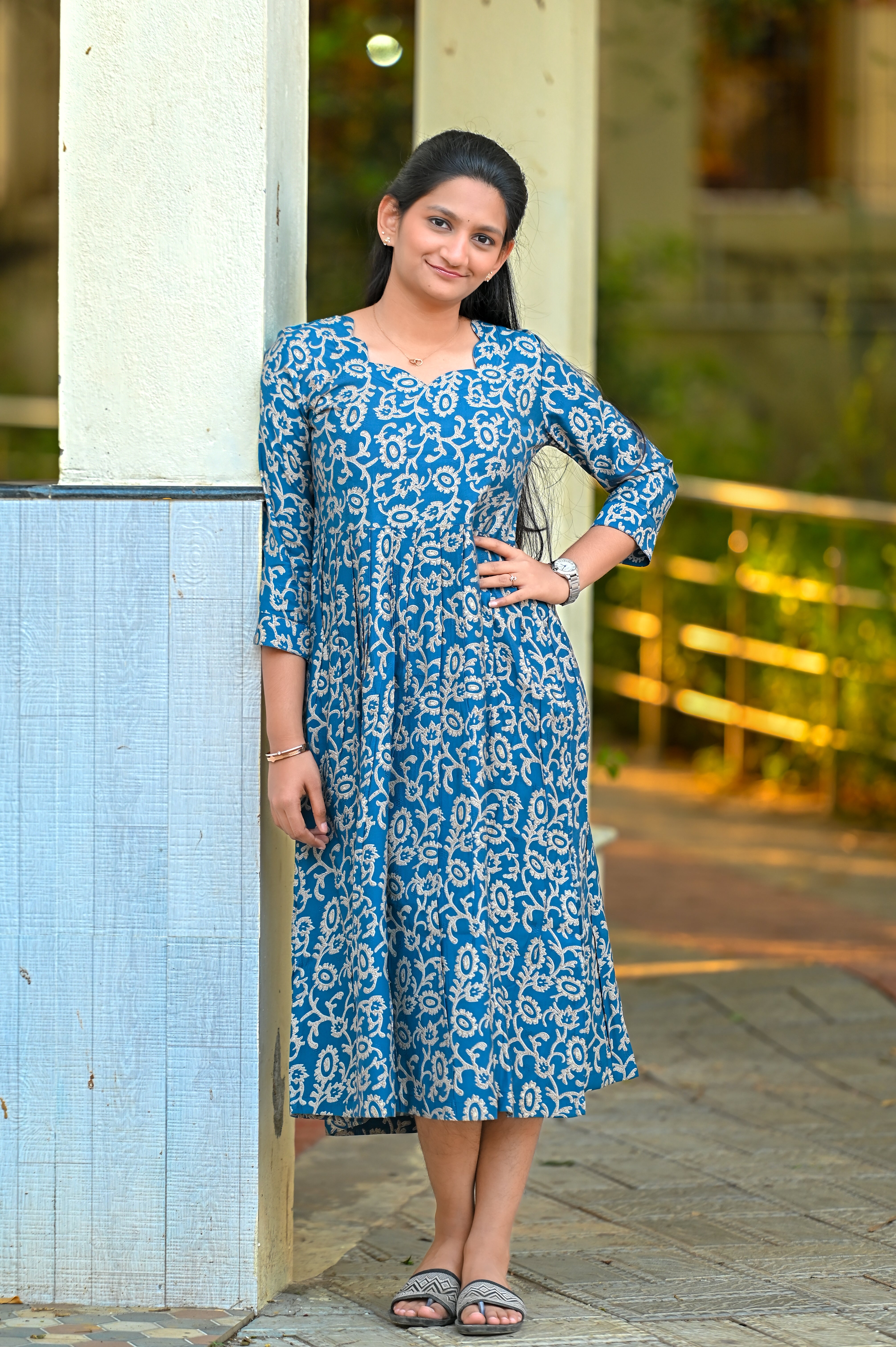 🌊Indigo Bloom Maxi