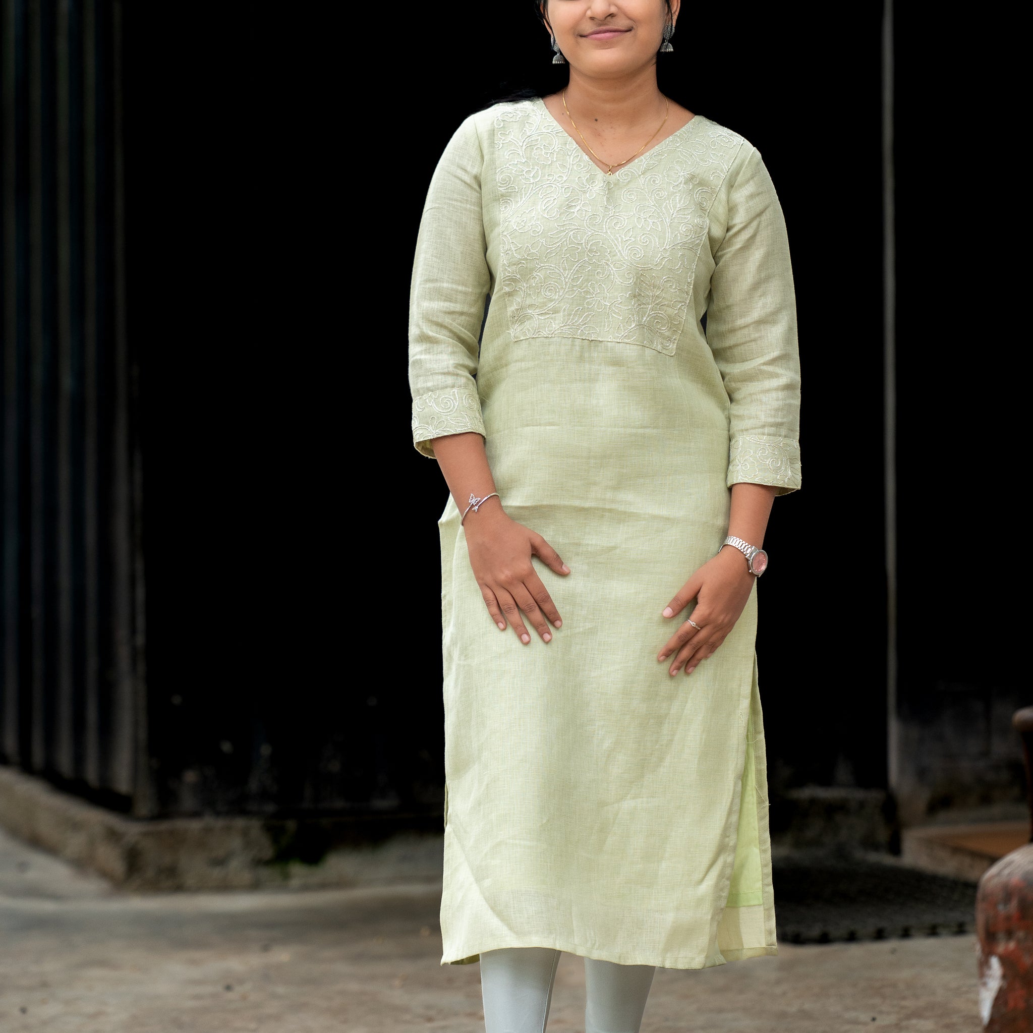 🌿 Mint Glow Embroidered Kurti