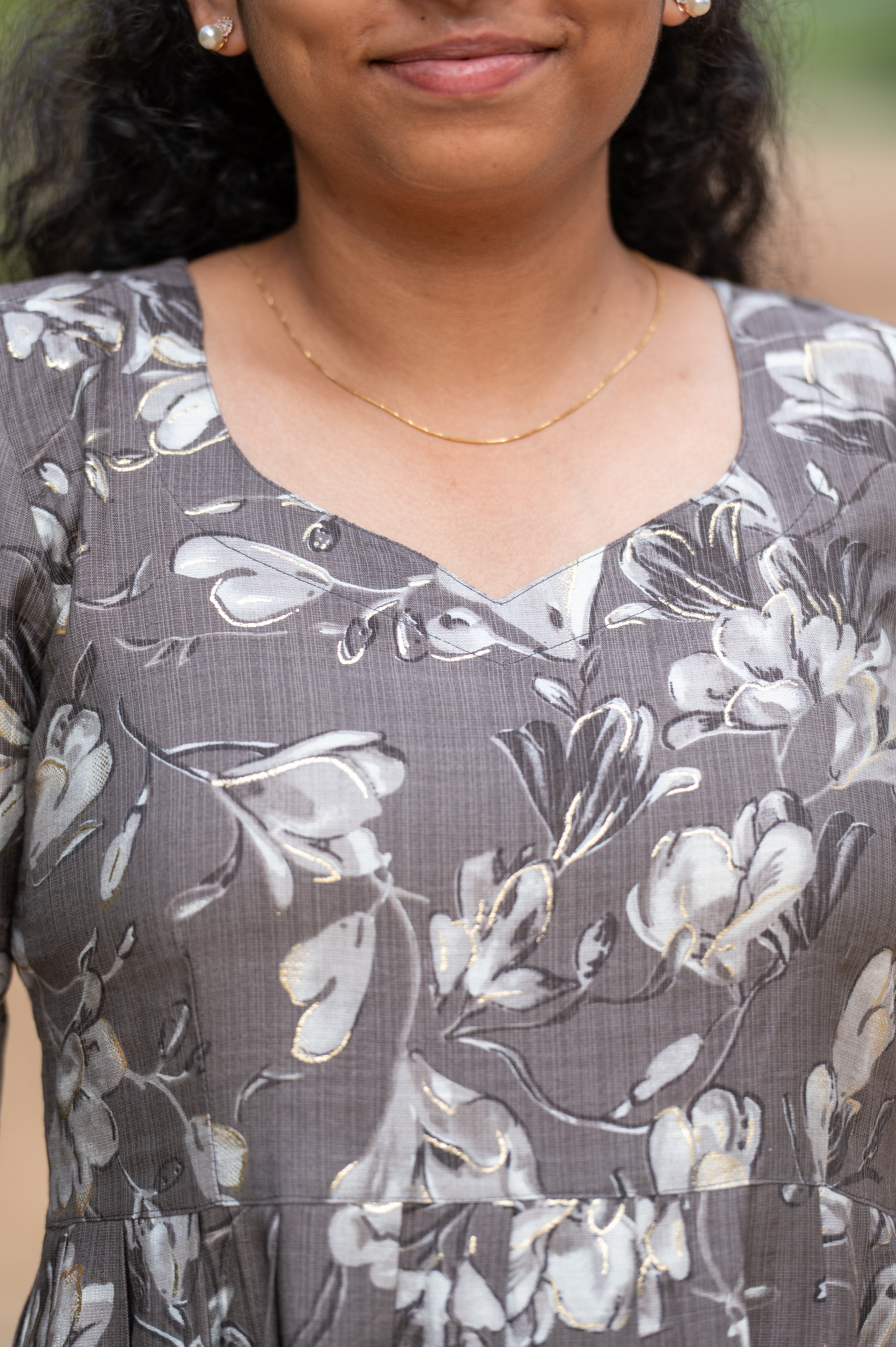 👚 Misty Bloom Floral Midi Kurta