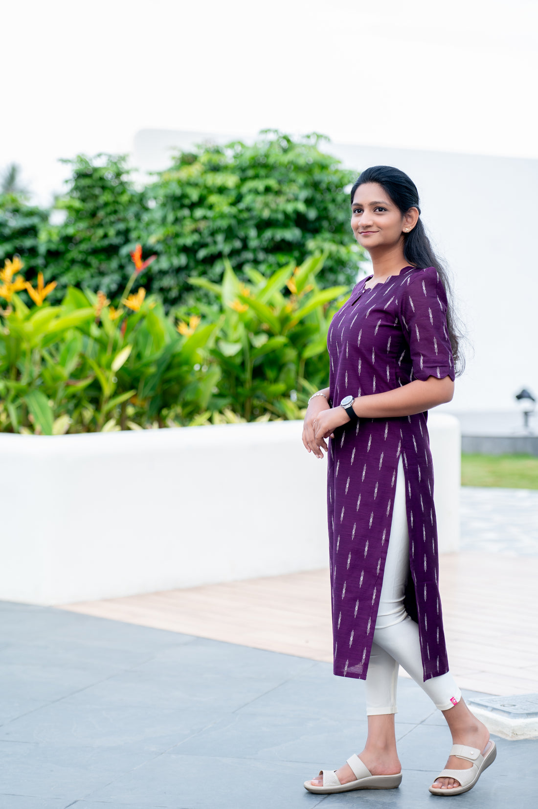 💜 Purple Ikat-Printed Straight Kurti with Scalloped Neckline