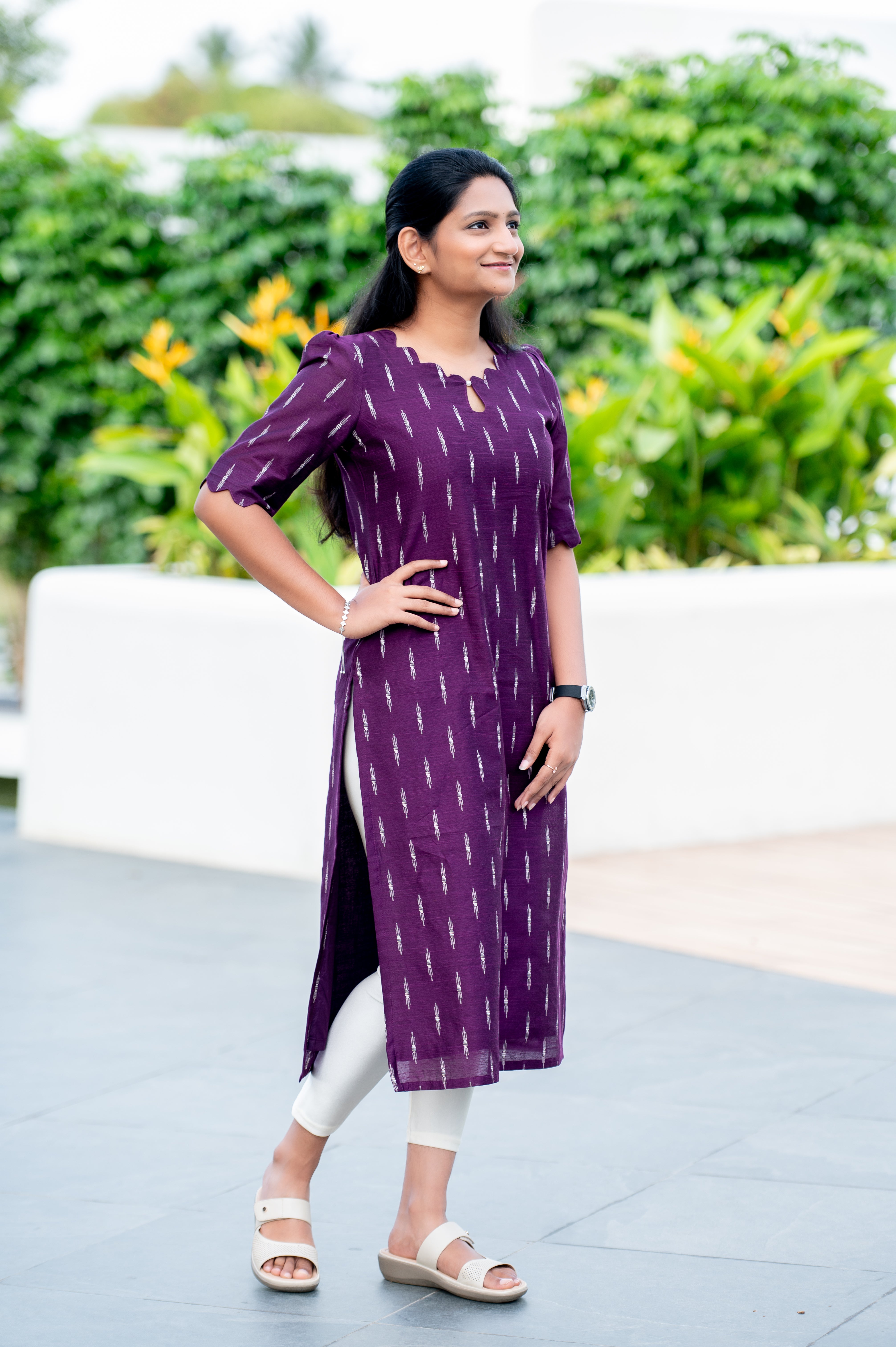 💜 Purple Ikat-Printed Straight Kurti with Scalloped Neckline