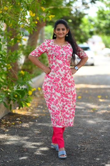 Naazira Floral Grace Kurti 1915