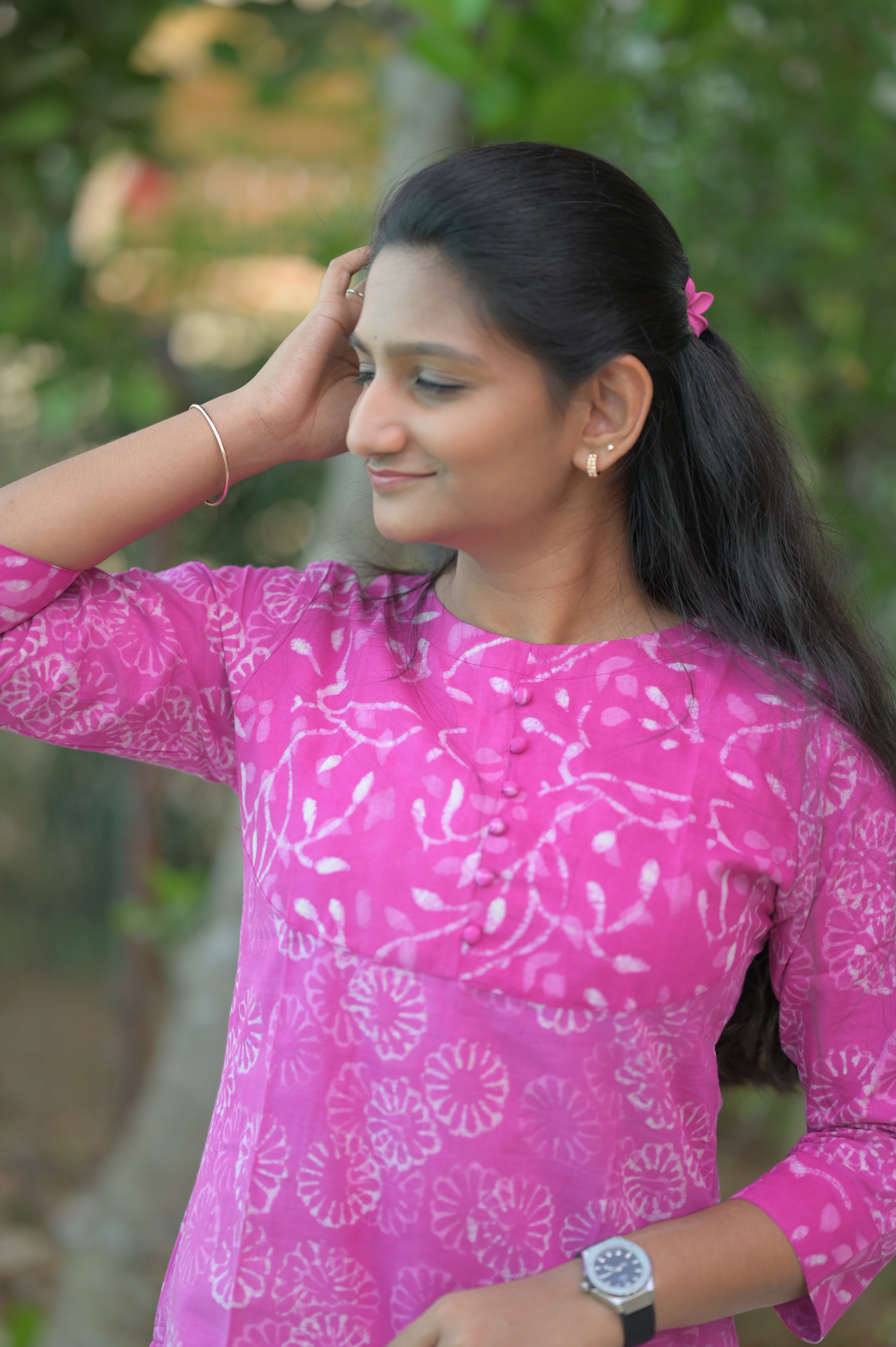Gulabi Glow Handblock Kurti 1926