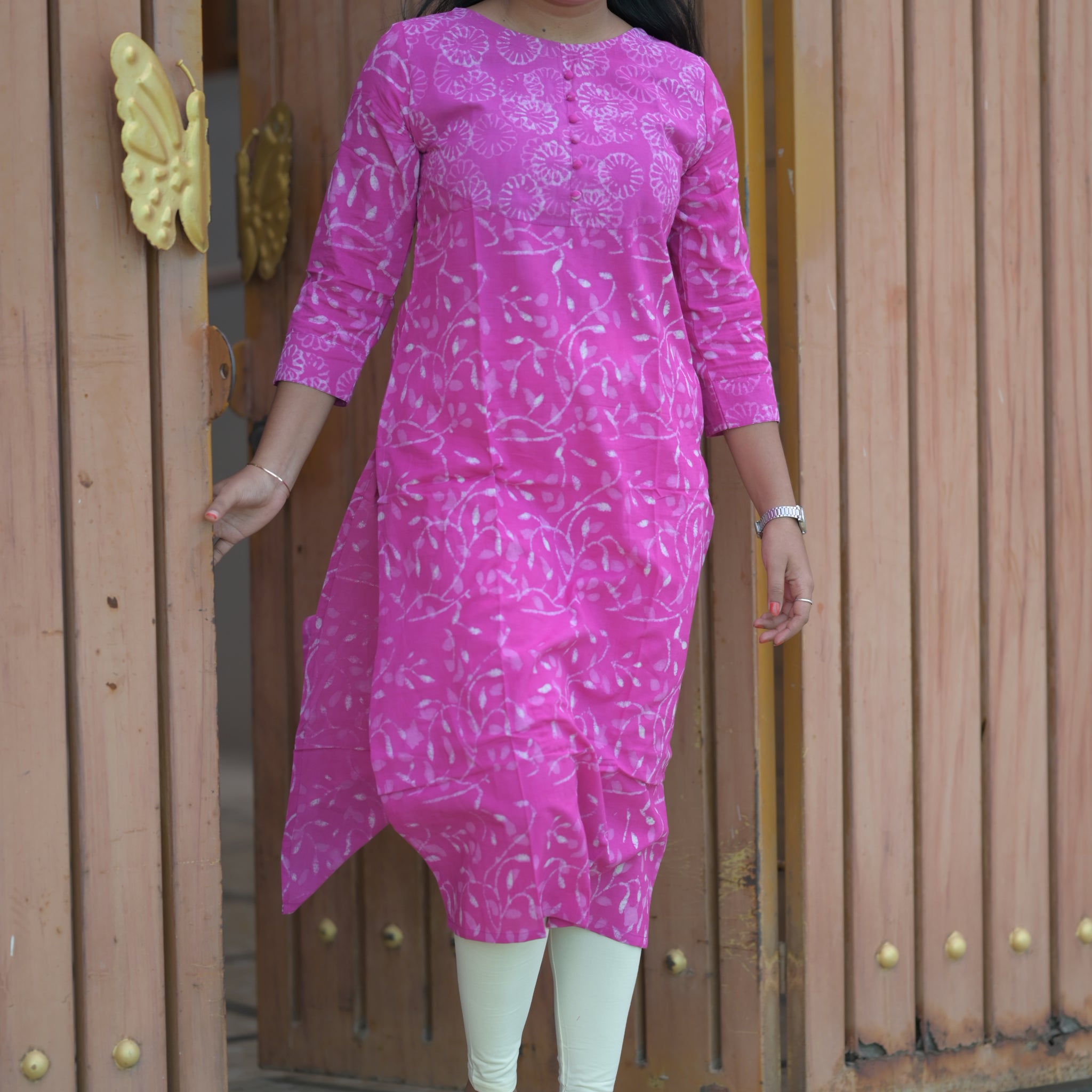 Rangvalli Blossom Slit Kurti 1925