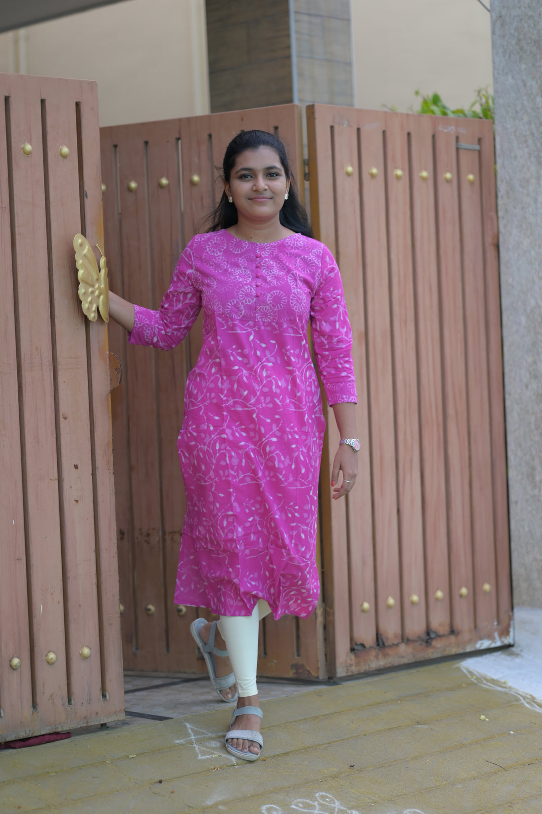 Rangvalli Blossom Slit Kurti 1925