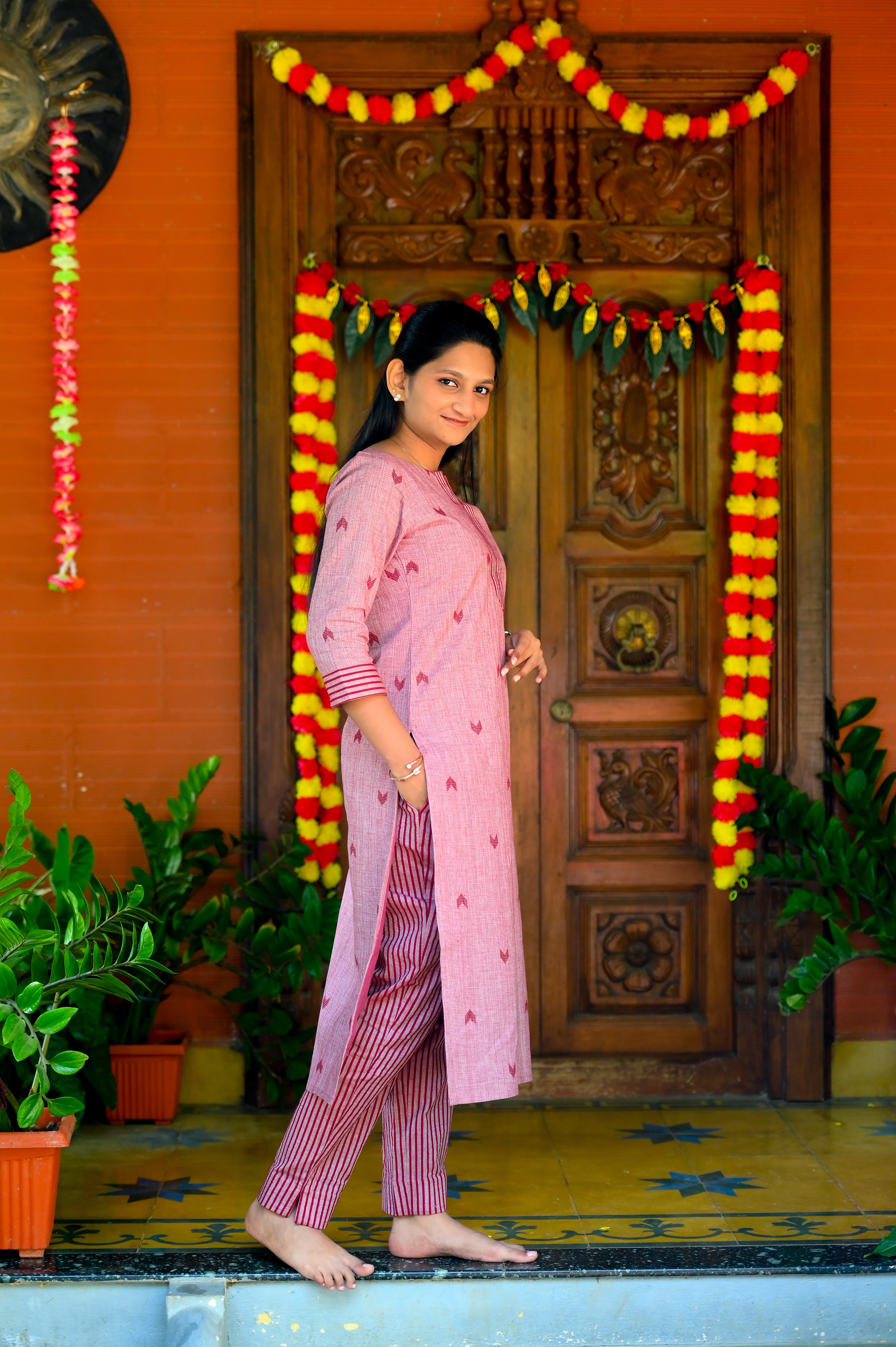 ♥️Blush Stripes Motif Kurti Set