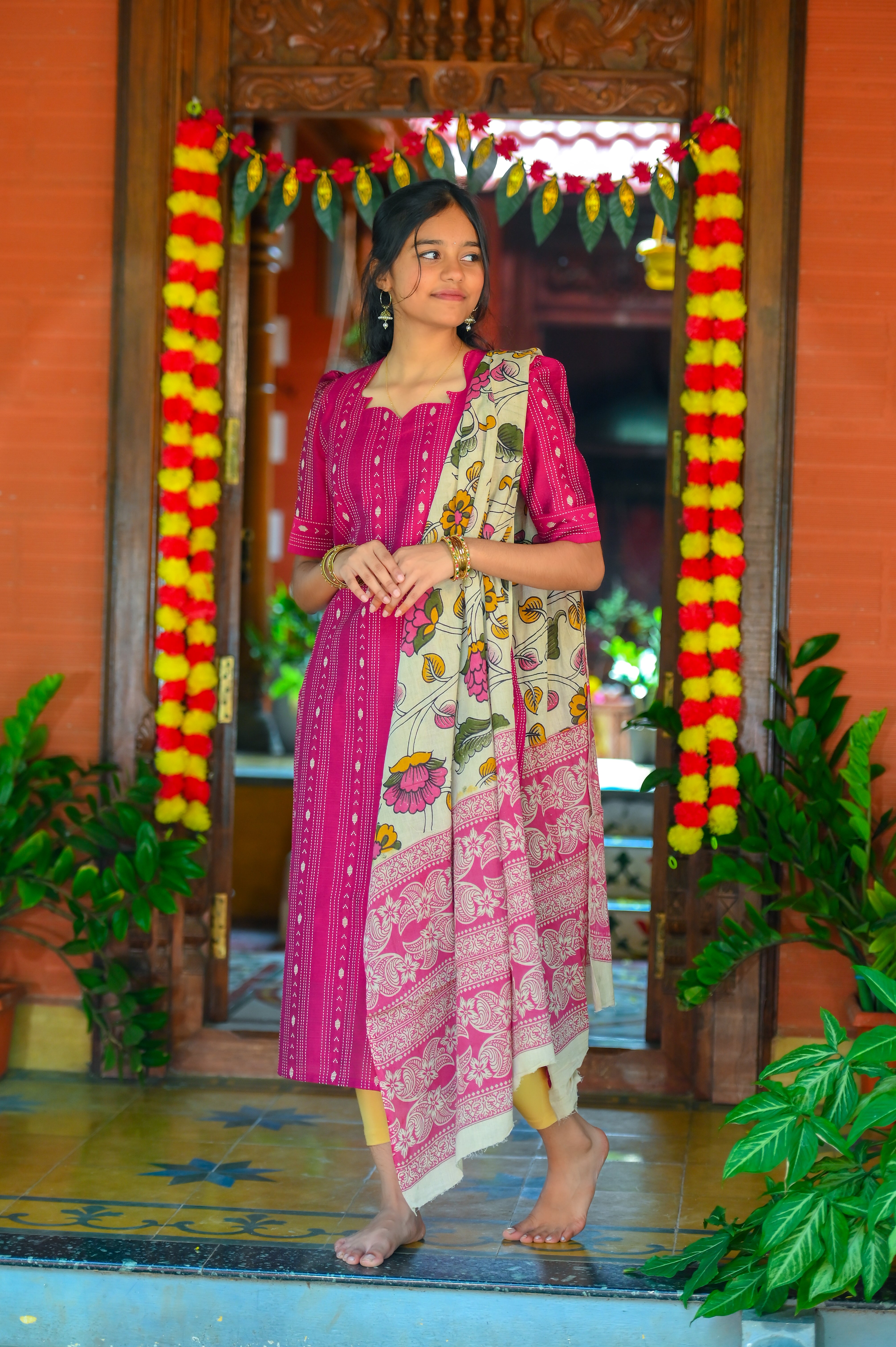 🌺Ananya Heritage Raw Silk Kurti Top