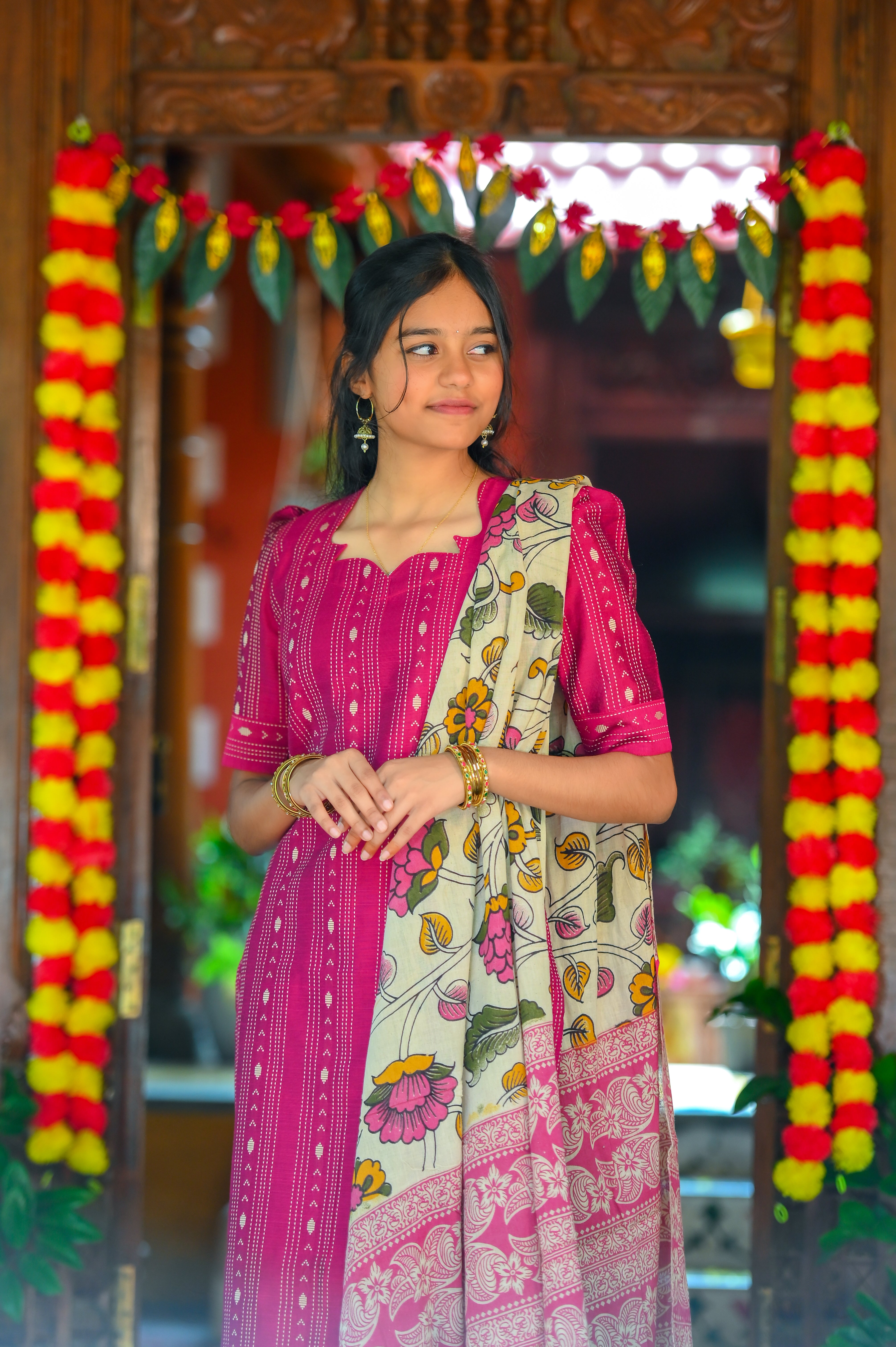 🌺Ananya Heritage Raw Silk Kurti Top