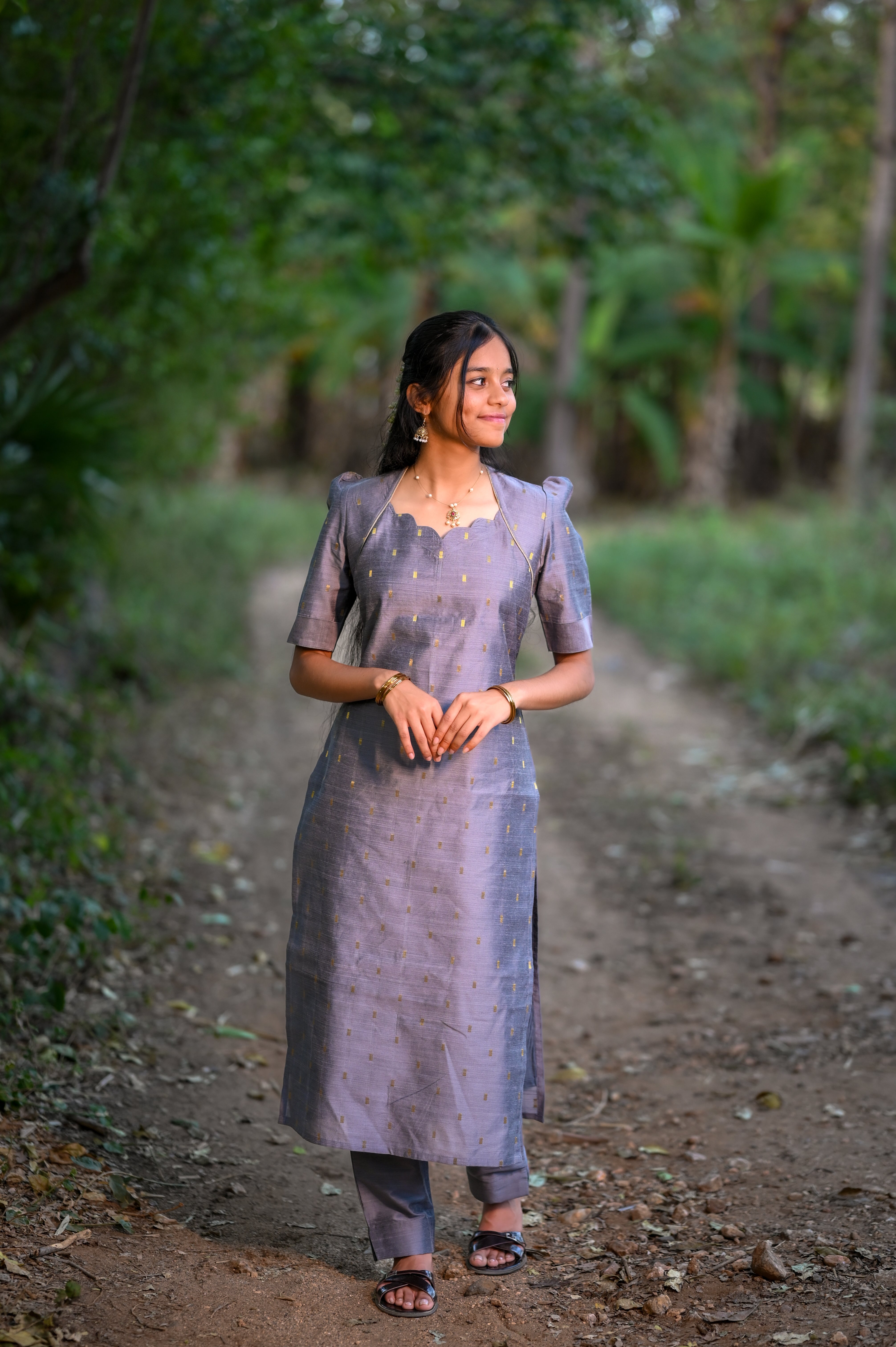 🤍✨Silver Mist Raw Silk Kurti