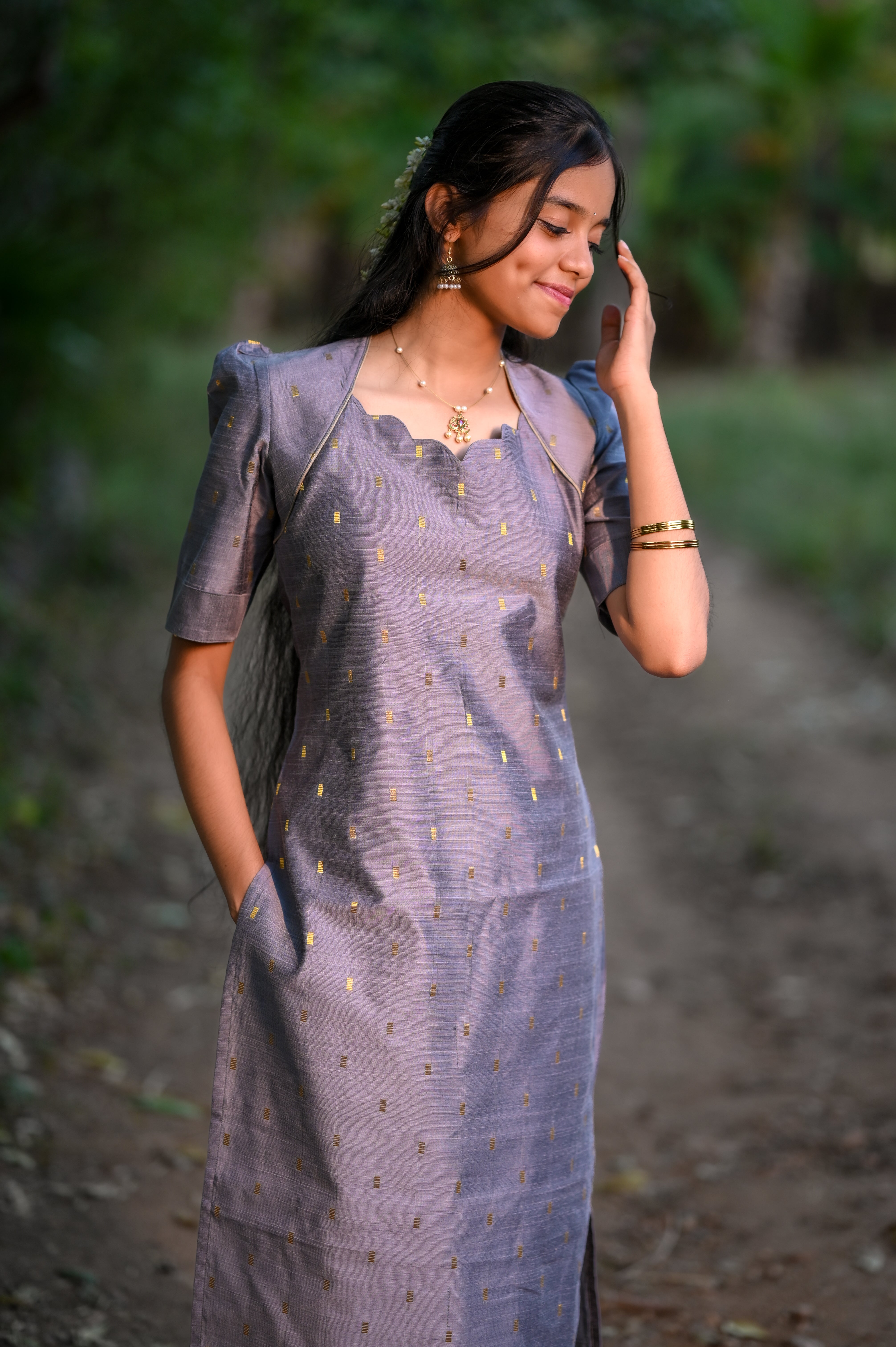 🤍✨Silver Mist Raw Silk Kurti