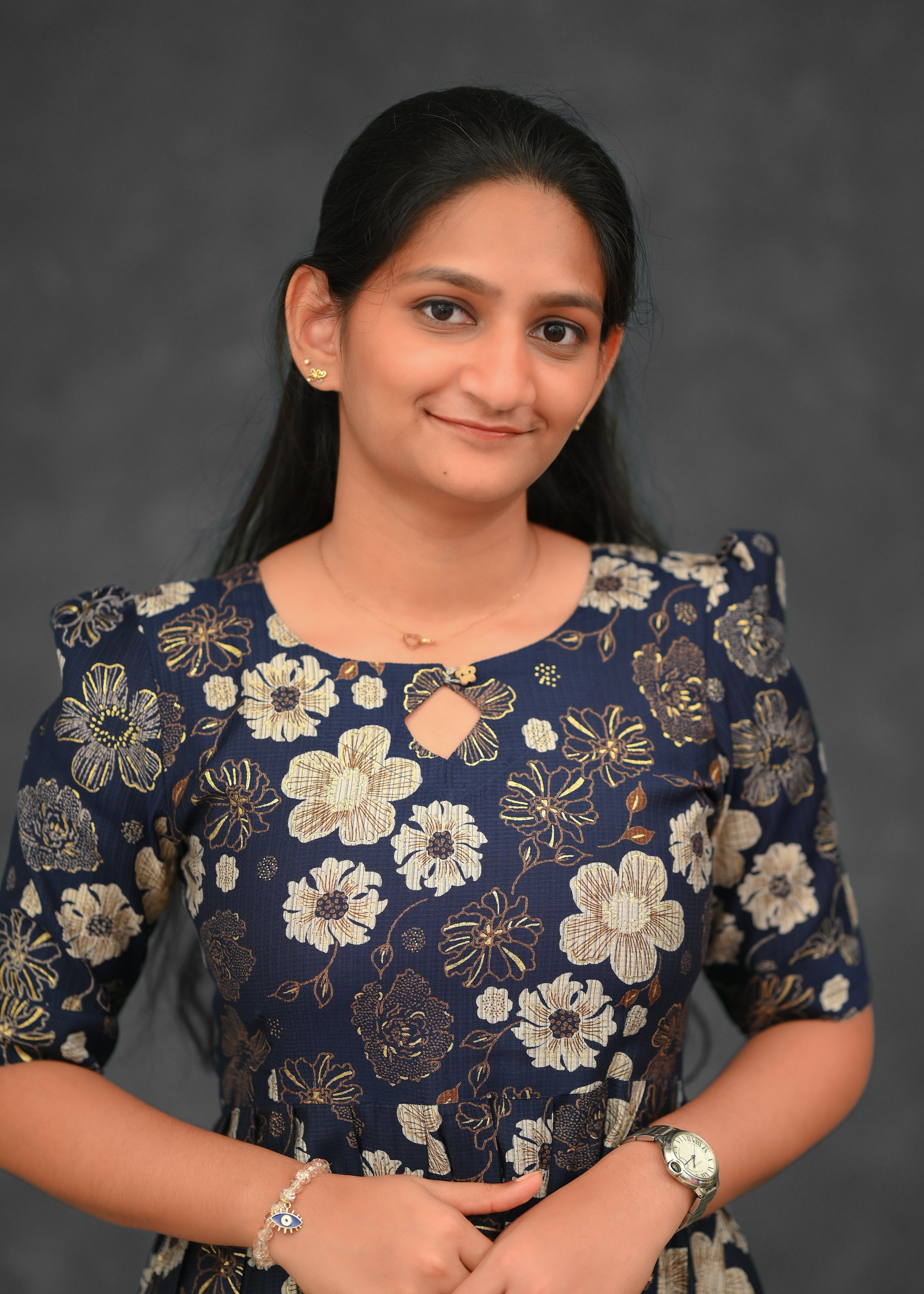 🌙 Midnight Bloom Nyra cut maxi