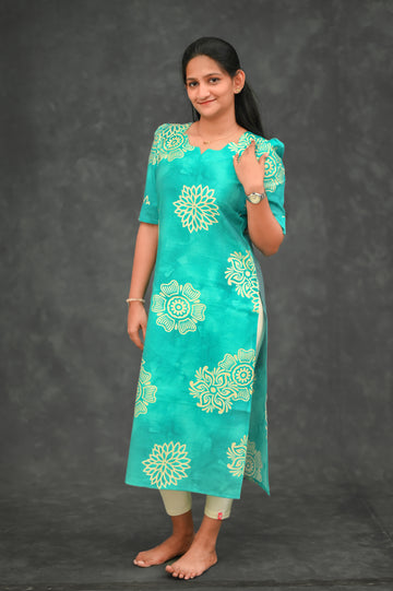 💚Teal Mandala Straight Kurti