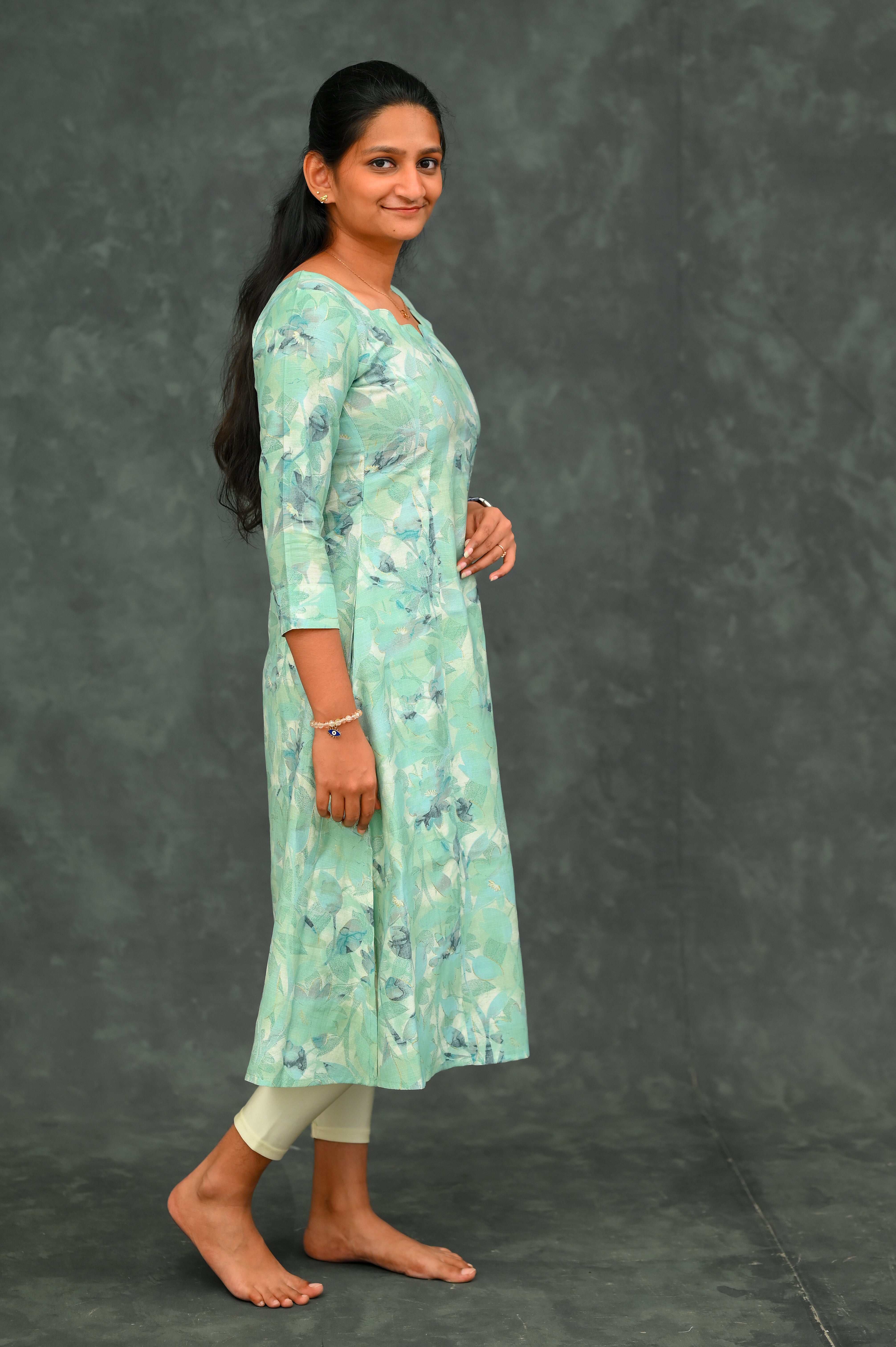 💚 Mint Meadow A-Line Kurti