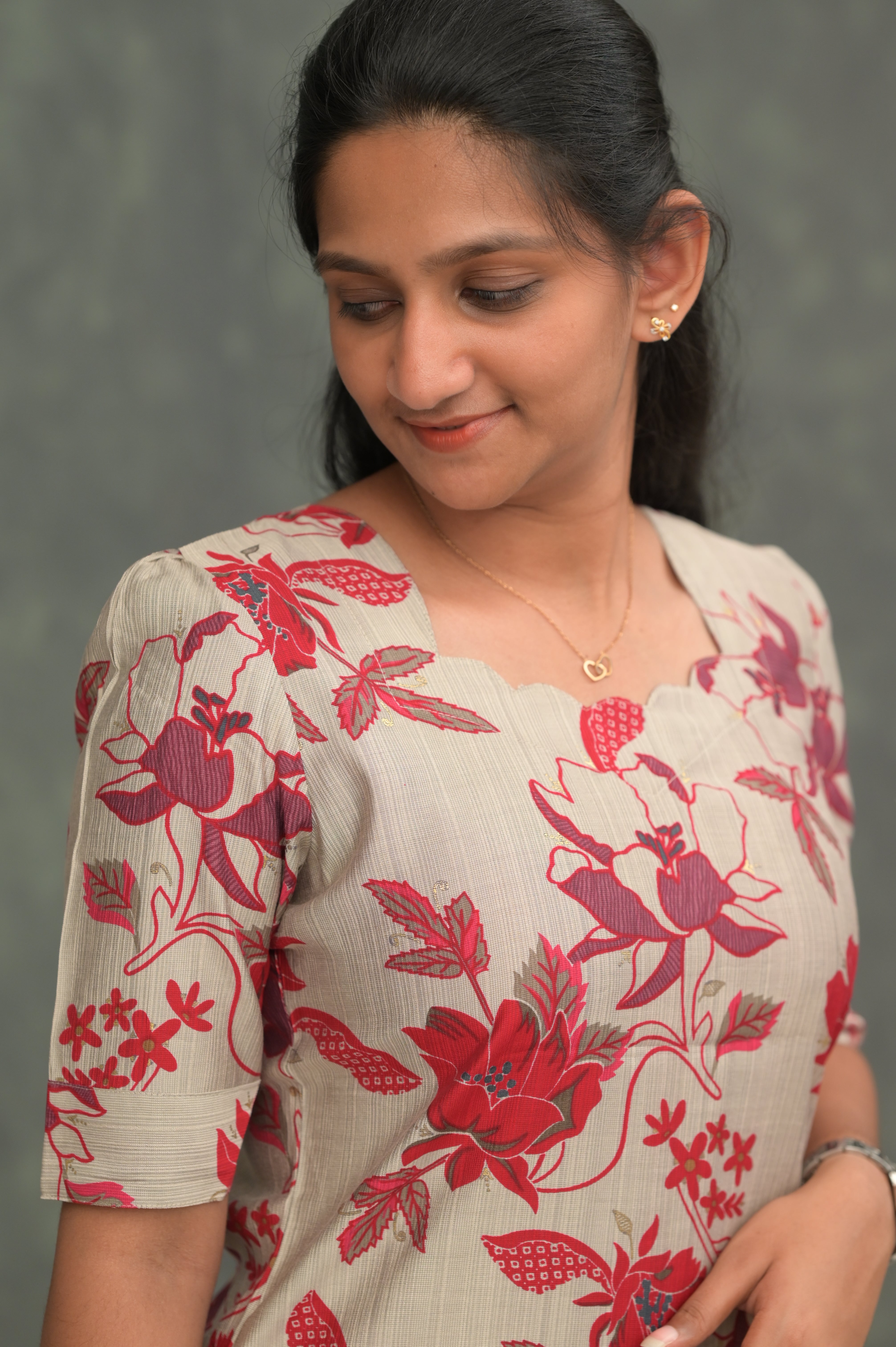 ♥️Floral Grace Straight Kurti