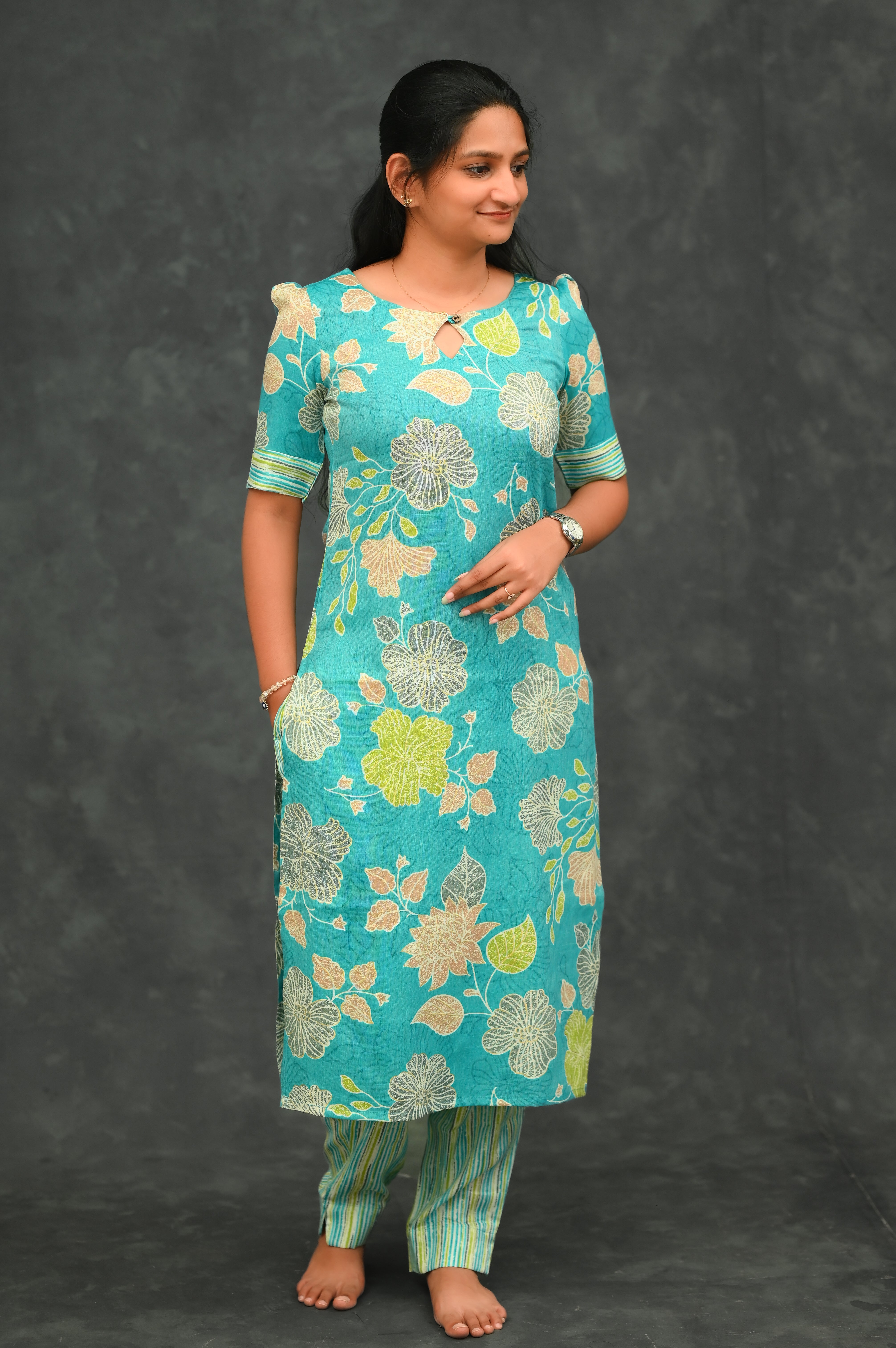 🌿💧Aqua Garden Straight Kurti Set