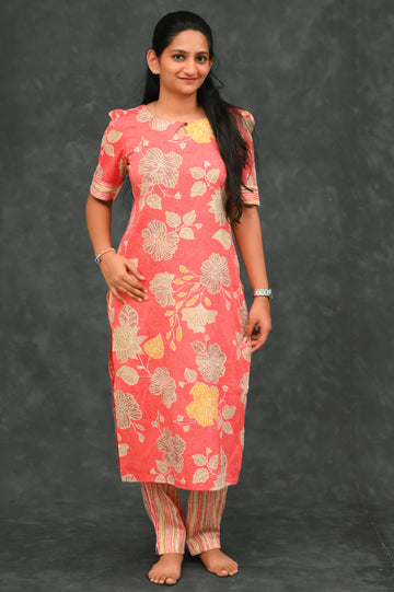 🌺Coral Bloom Straight Kurti Set