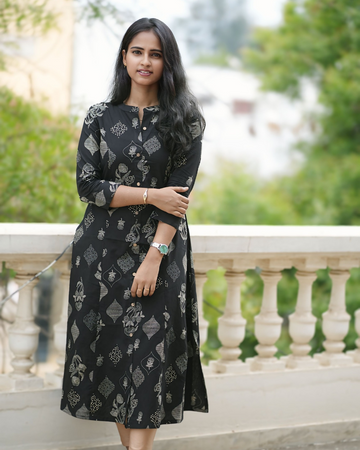 ✨Midnight Bloom Printed A-Line Kurthi