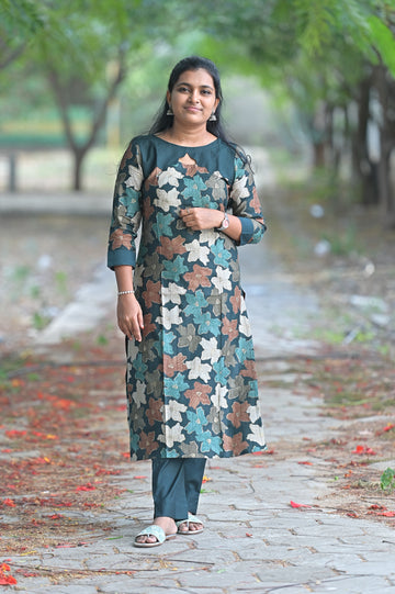 Forest Whisper Kurti 1924