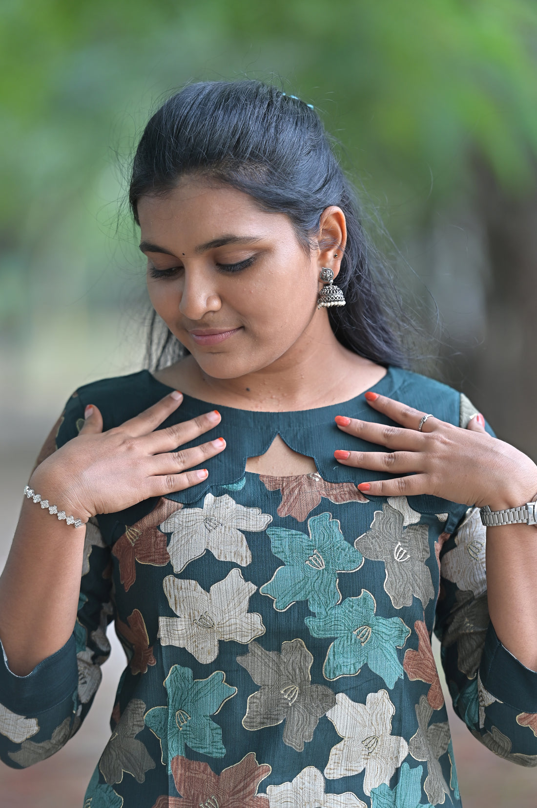 Forest Whisper Kurti 1924