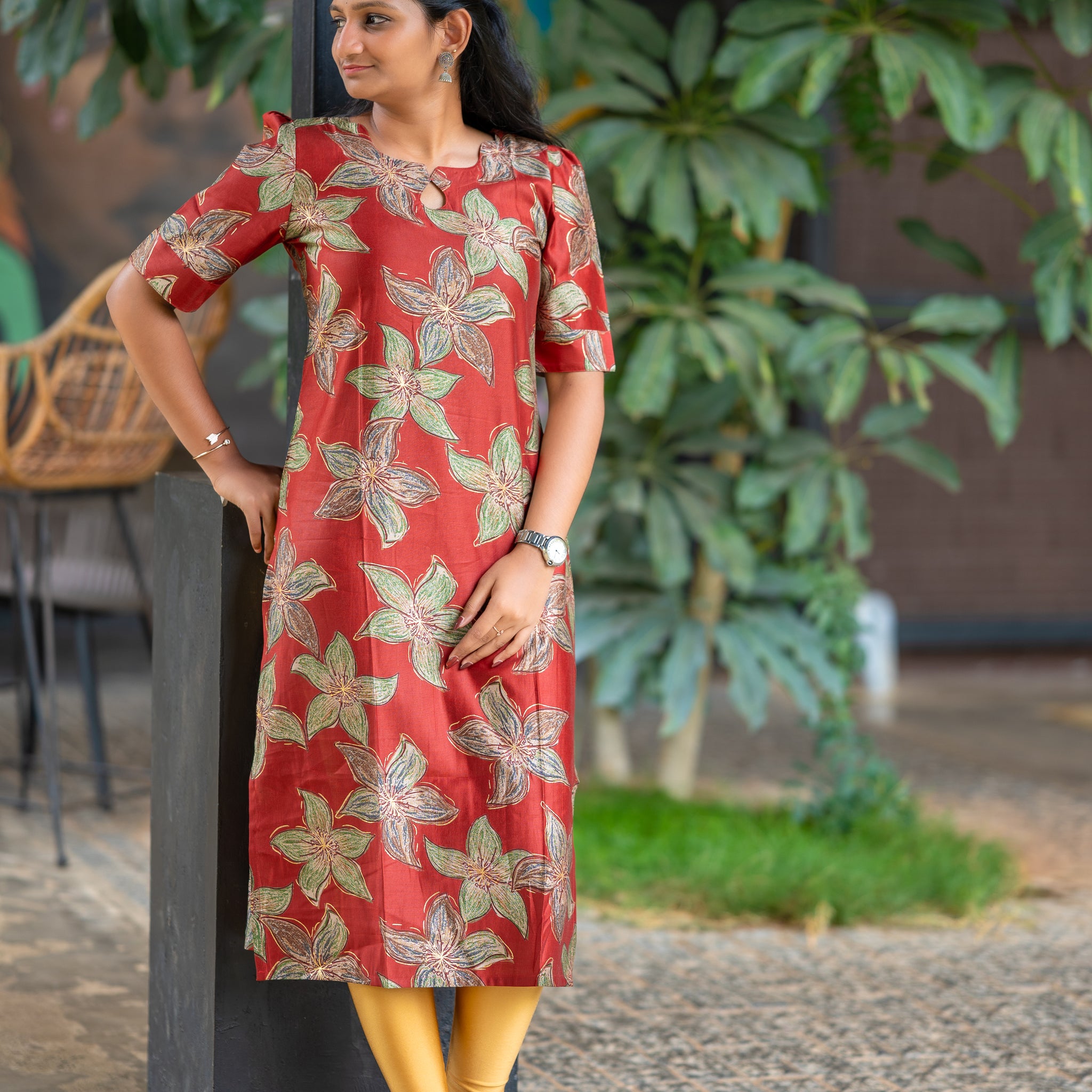 ''🦌Rust maroon Blossom Straight Kurti"