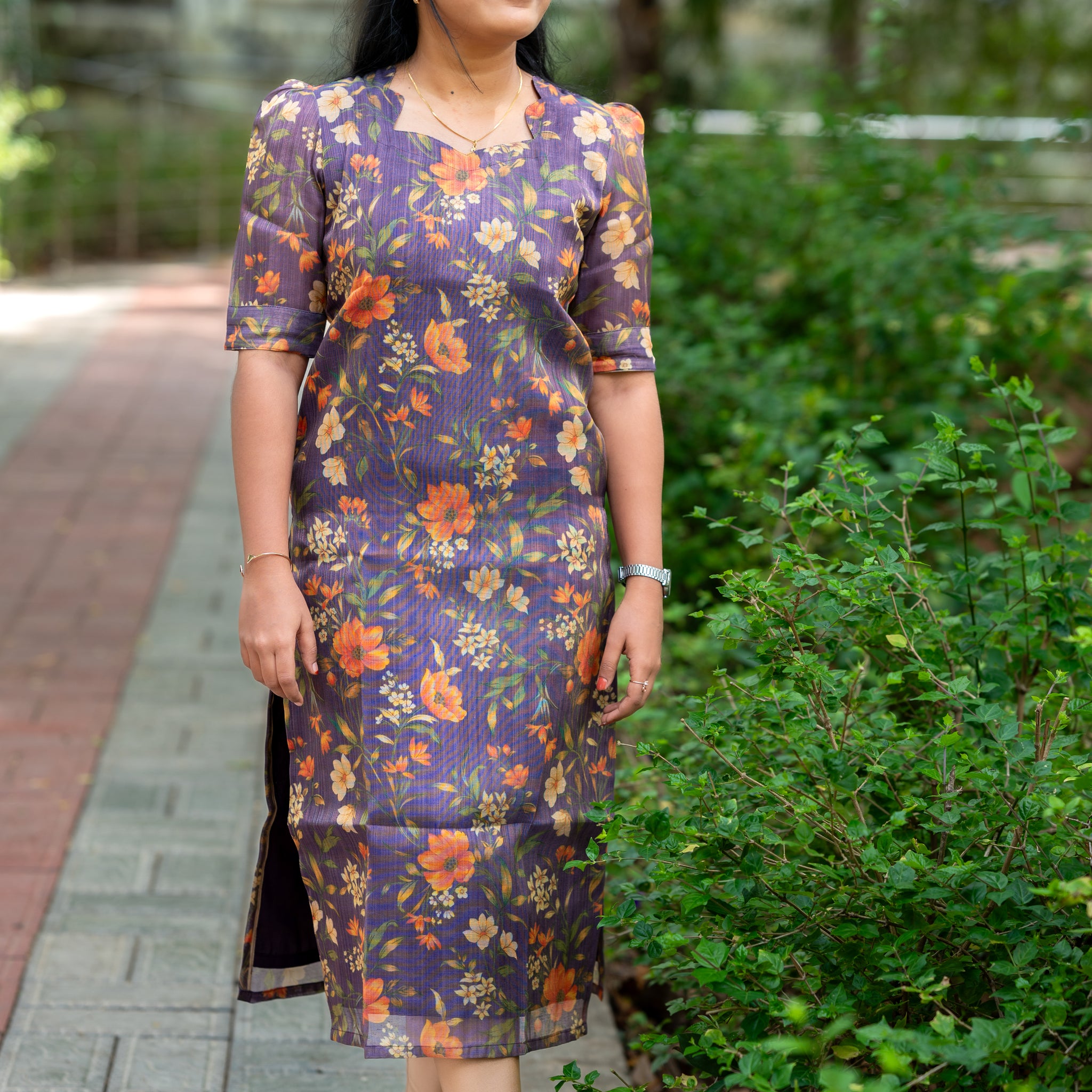 🌸"Twilight Blossom Kurti"