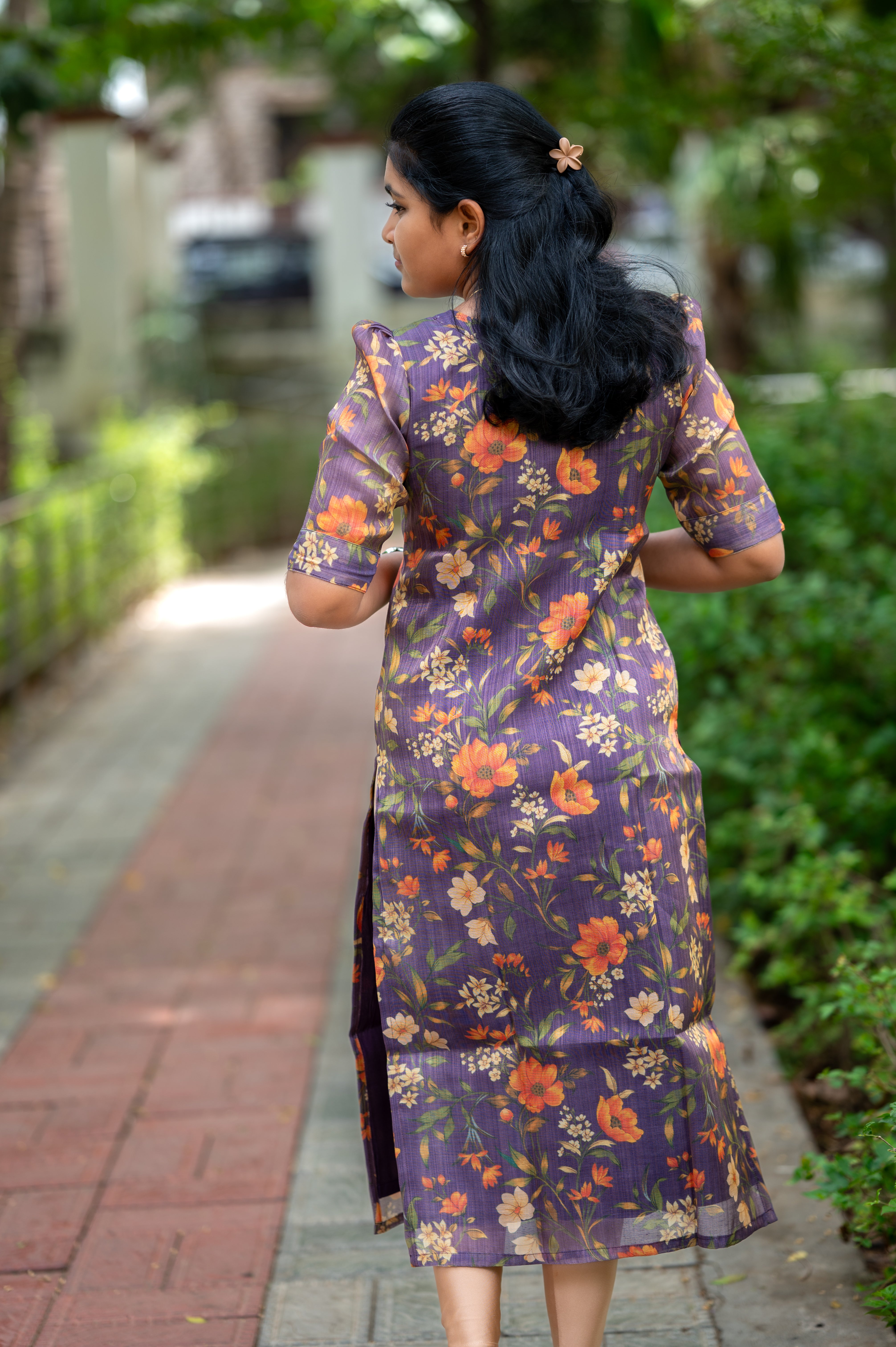 🌸"Twilight Blossom Kurti"