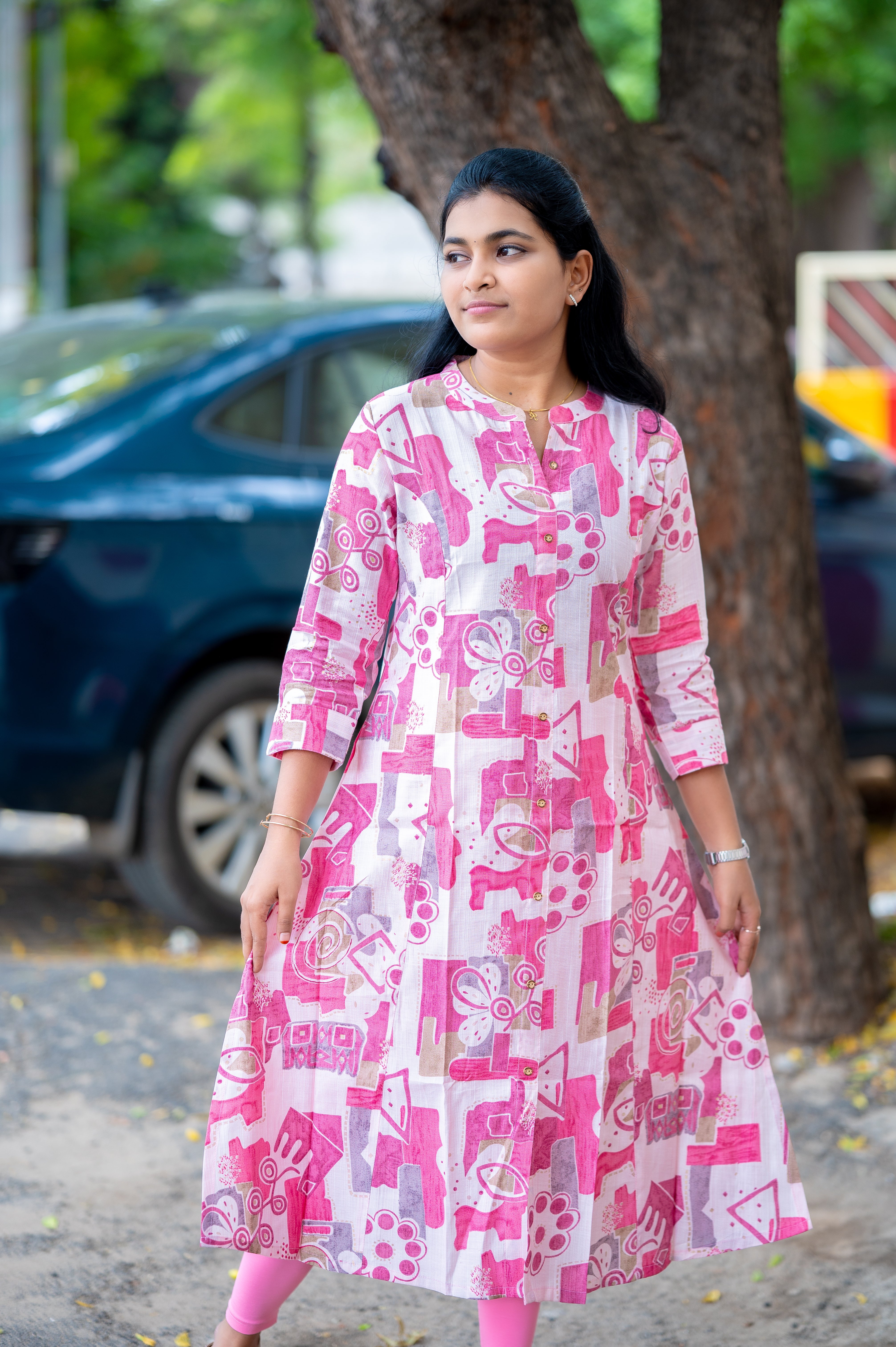 🩷 Abstract Pink A-Line Kurti