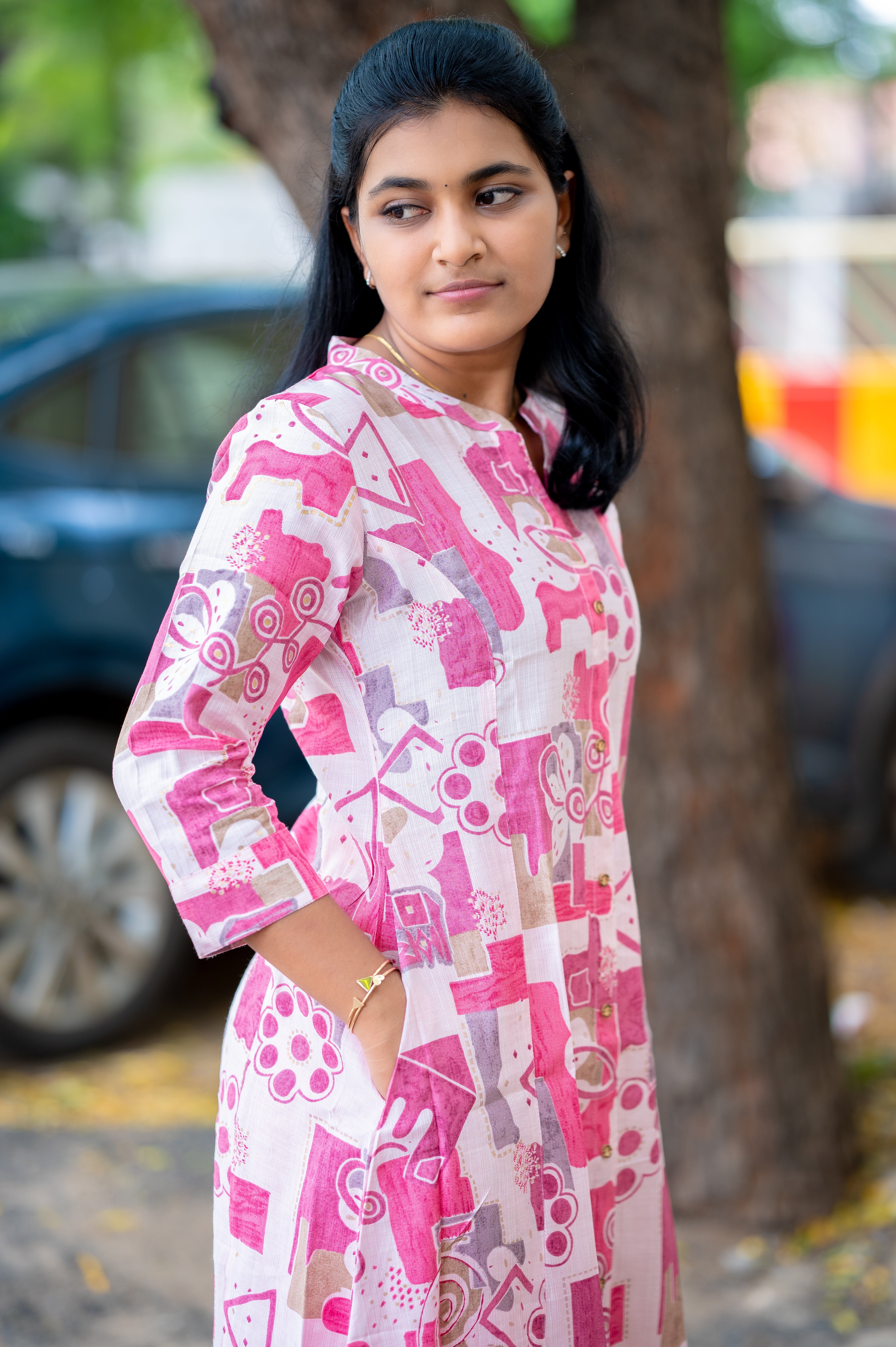🩷 Abstract Pink A-Line Kurti