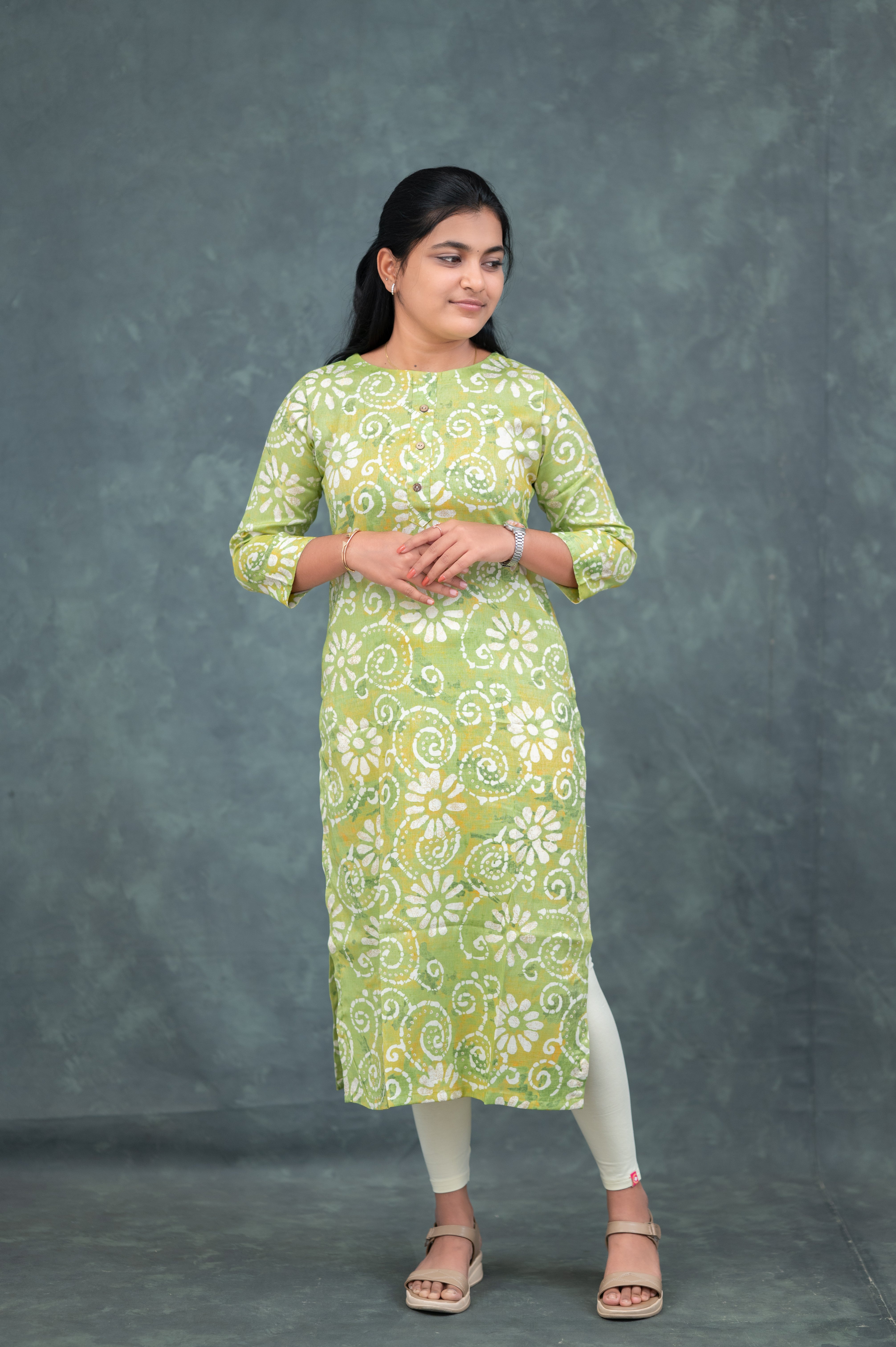 💚  “Lime Swirl Serenity” Kurti