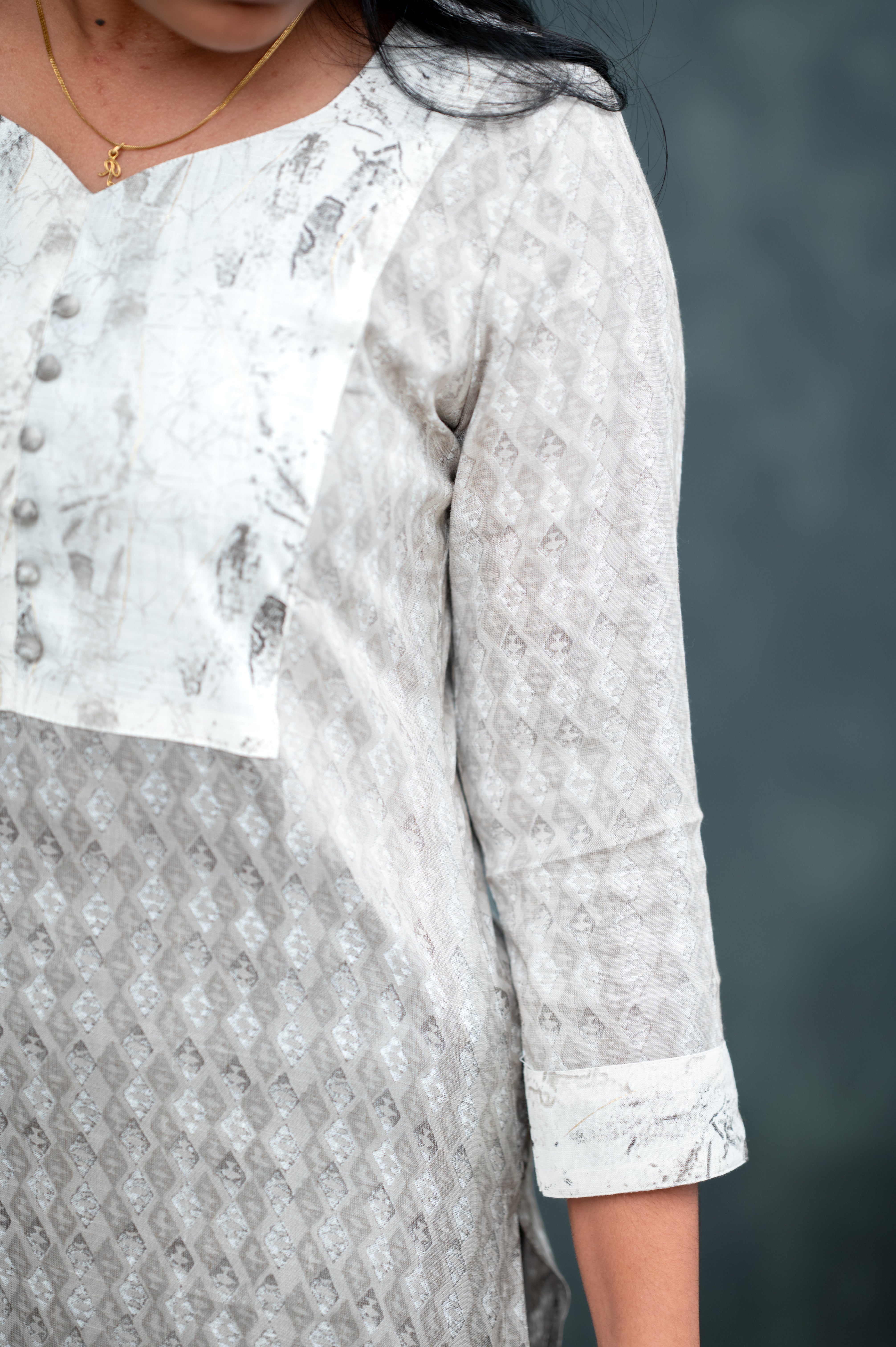Elegant Grey Printed Cotton Straight Kurti with Contrast Yoke