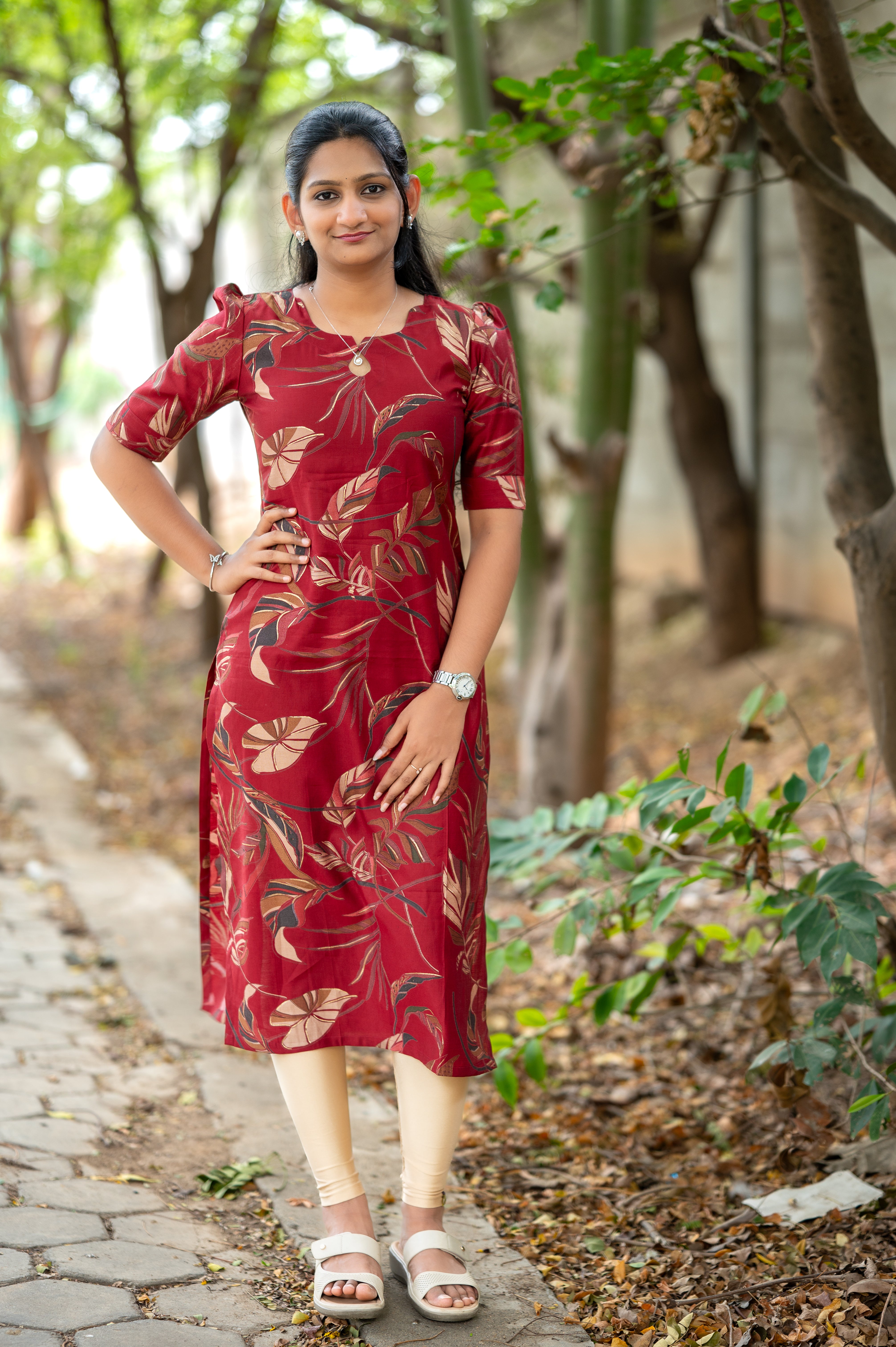 🌹 Roja"Maroon Leaf Kurti"